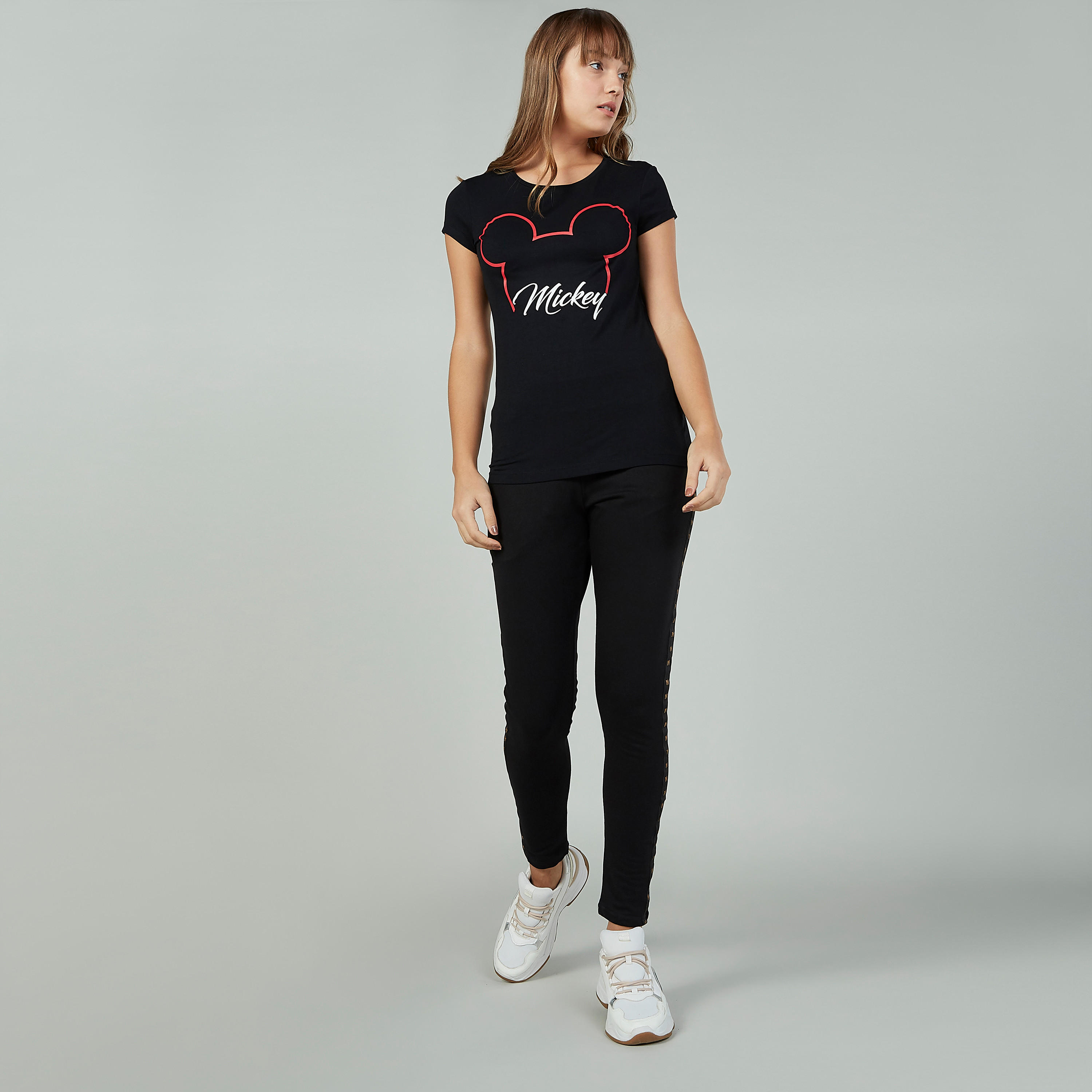 تيشيرت مستدام سكيني بأكمام كاب وطبعات ميكي ماوس -women-clothing-tshirts-image-2