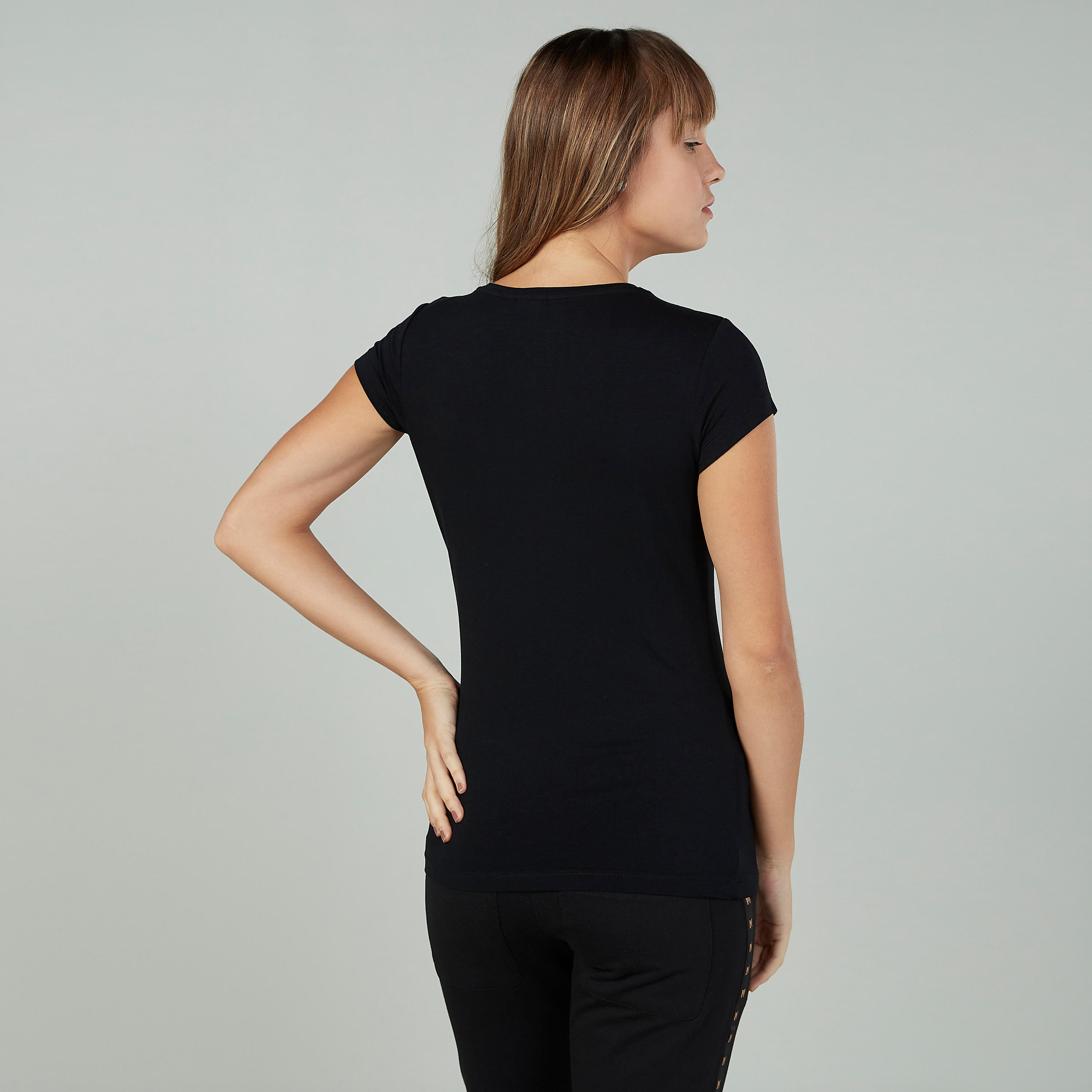 تيشيرت مستدام سكيني بأكمام كاب وطبعات ميكي ماوس -women-clothing-tshirts-image-3