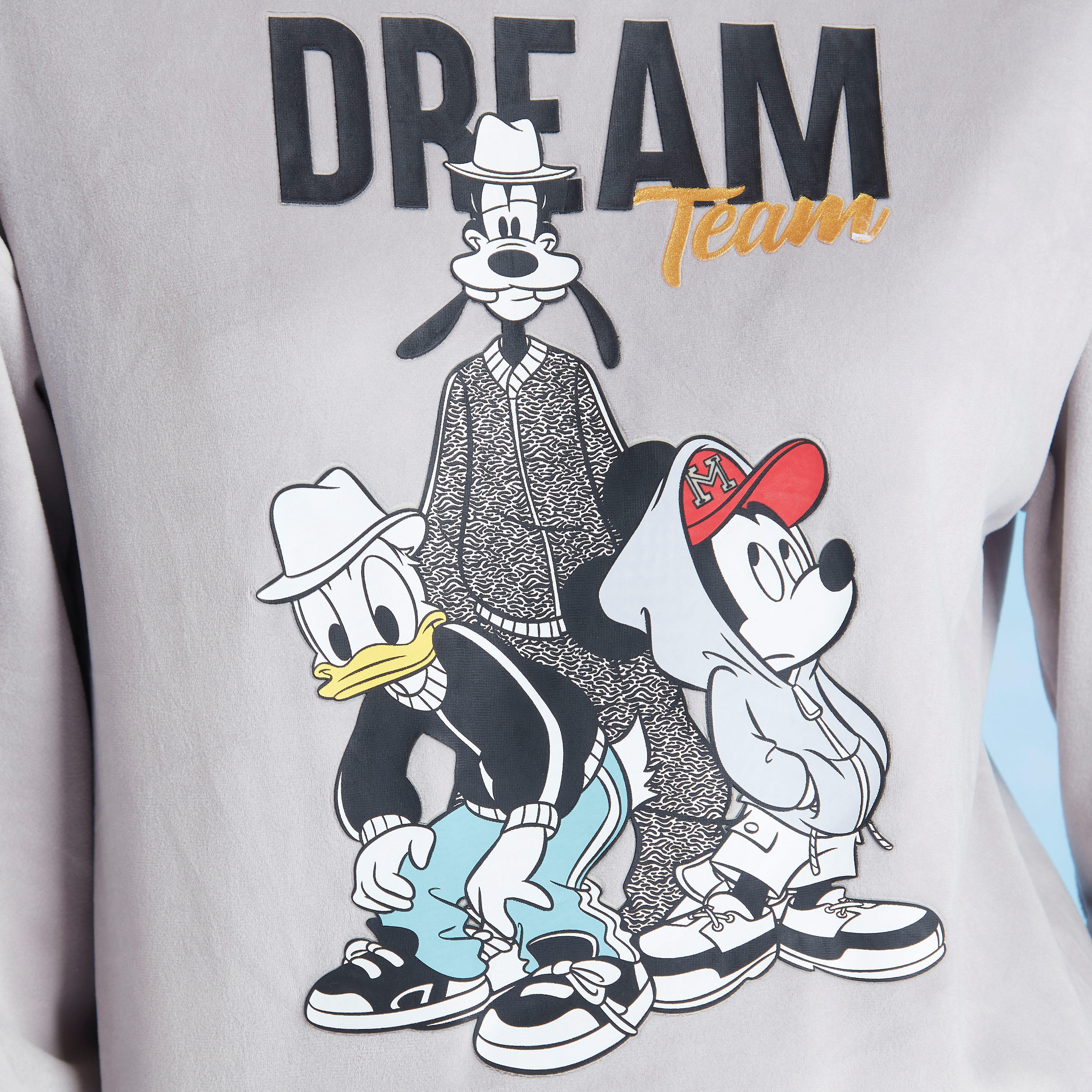 Mickey Donald Goofy Printed Sweatshirt with Round Neck-women-winterwear-hoodiesandsweatshirts-sweatshirts-image-3