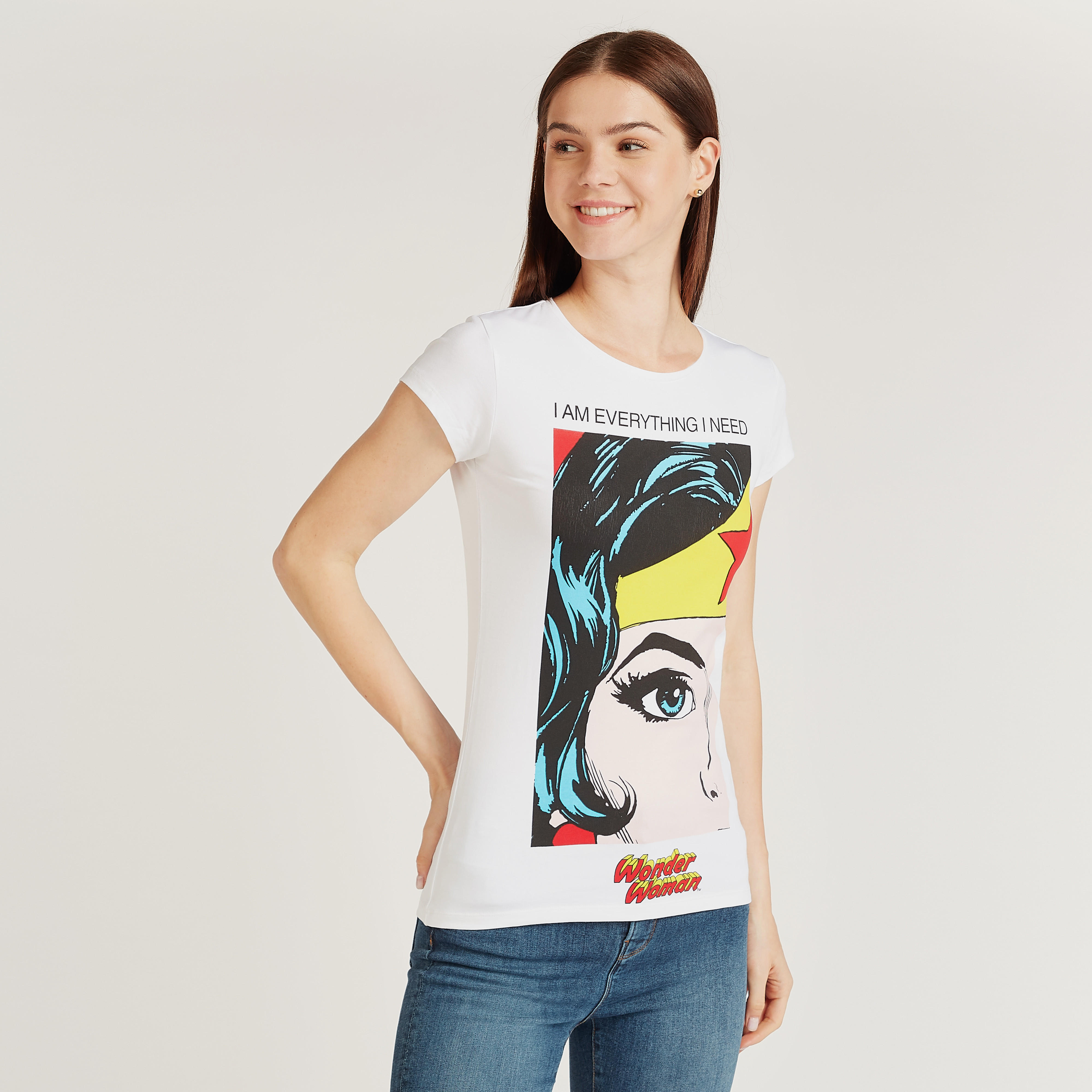 تيشيرت سكيني بياقة مستديرة وأكمام كاب وطبعات ووندر وومان-women-clothing-tshirts-image-1