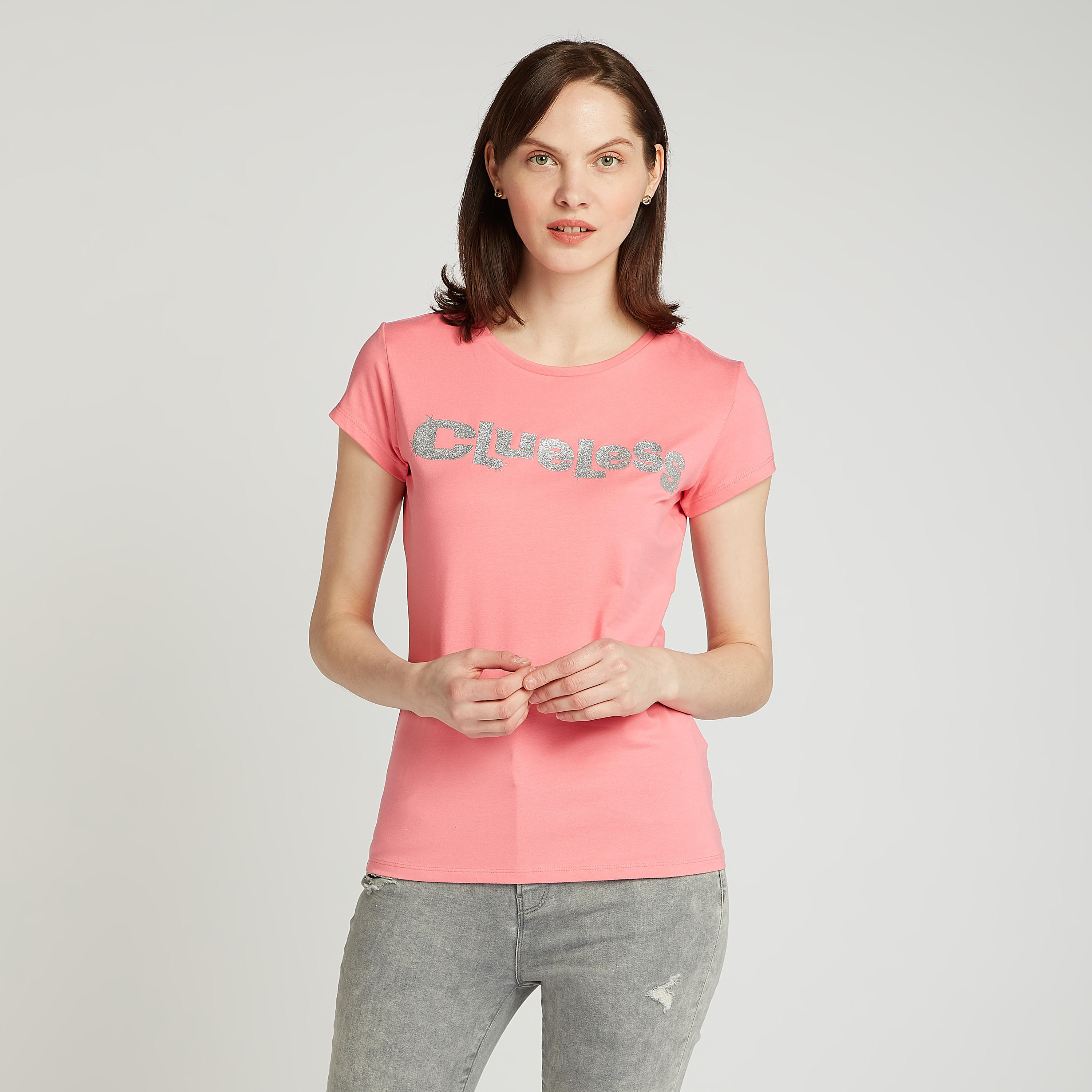 تيشيرت سكيني بياقة ضيقة وأكمام كاب وطبعات-women-clothing-tshirts-image-1