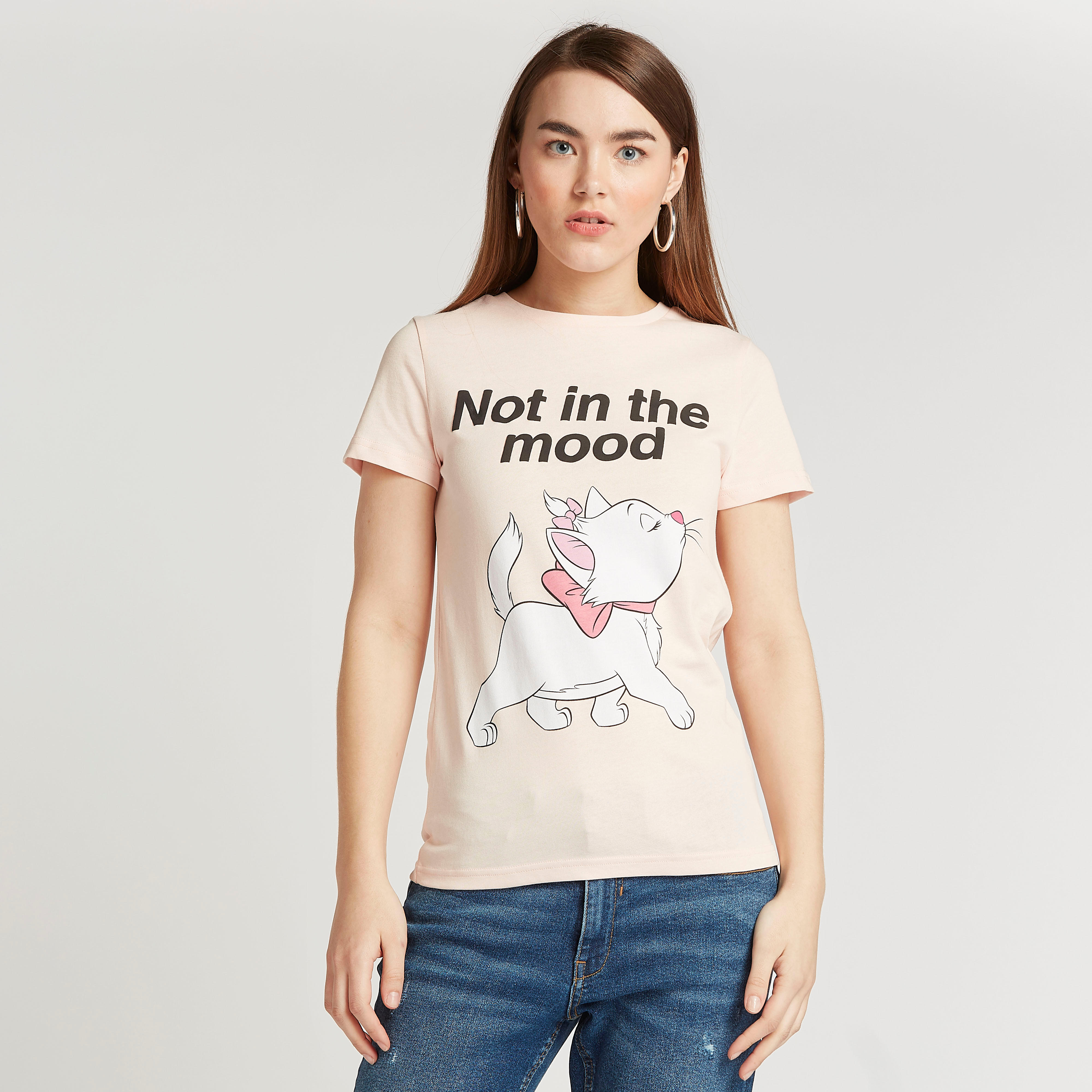 تيشيرت بياقة ضيّقة وأكمام قصيرة وطبعات ماري وأكمام قصيرة-women-clothing-tshirts-image-1