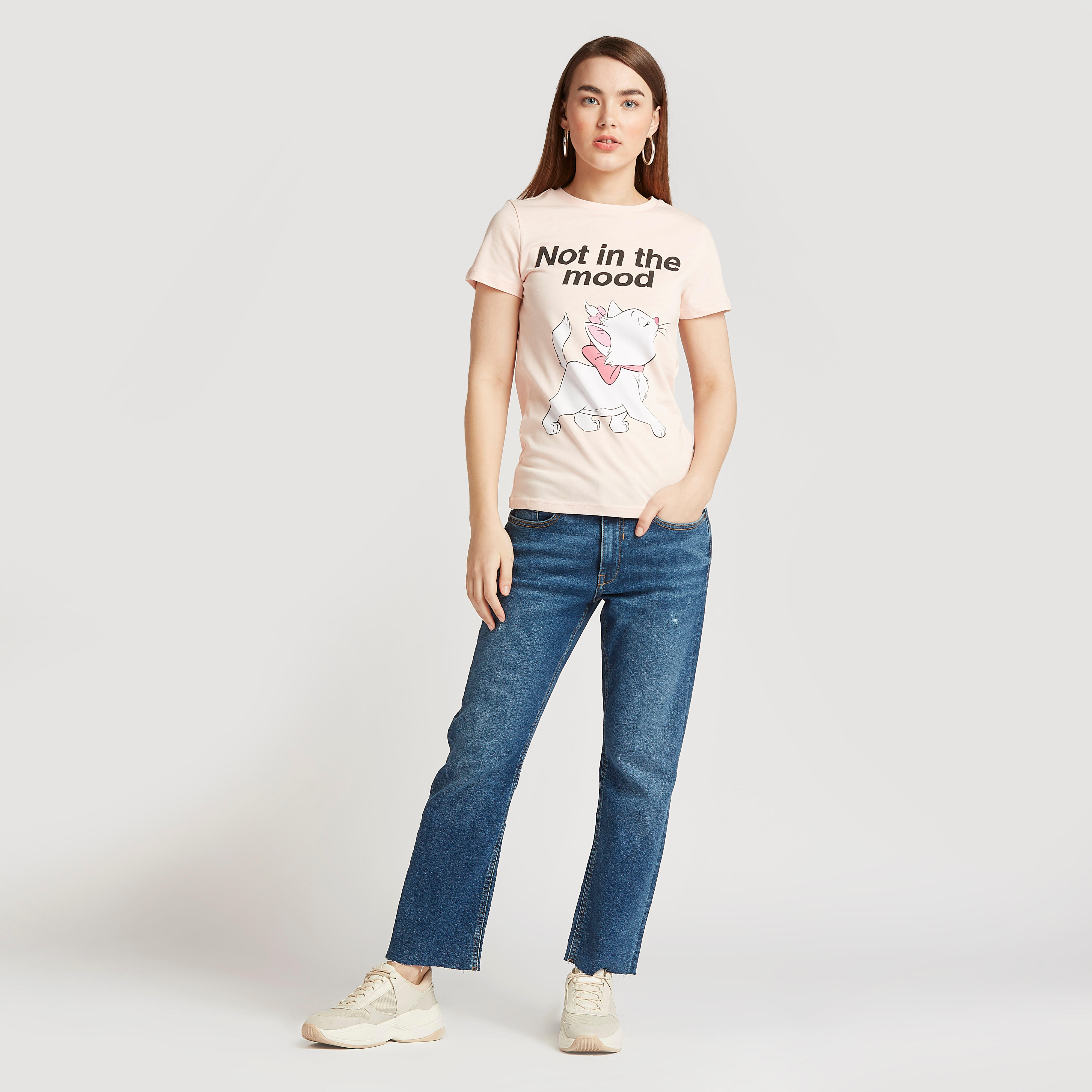 تيشيرت بياقة ضيّقة وأكمام قصيرة وطبعات ماري وأكمام قصيرة-women-clothing-tshirts-image-2