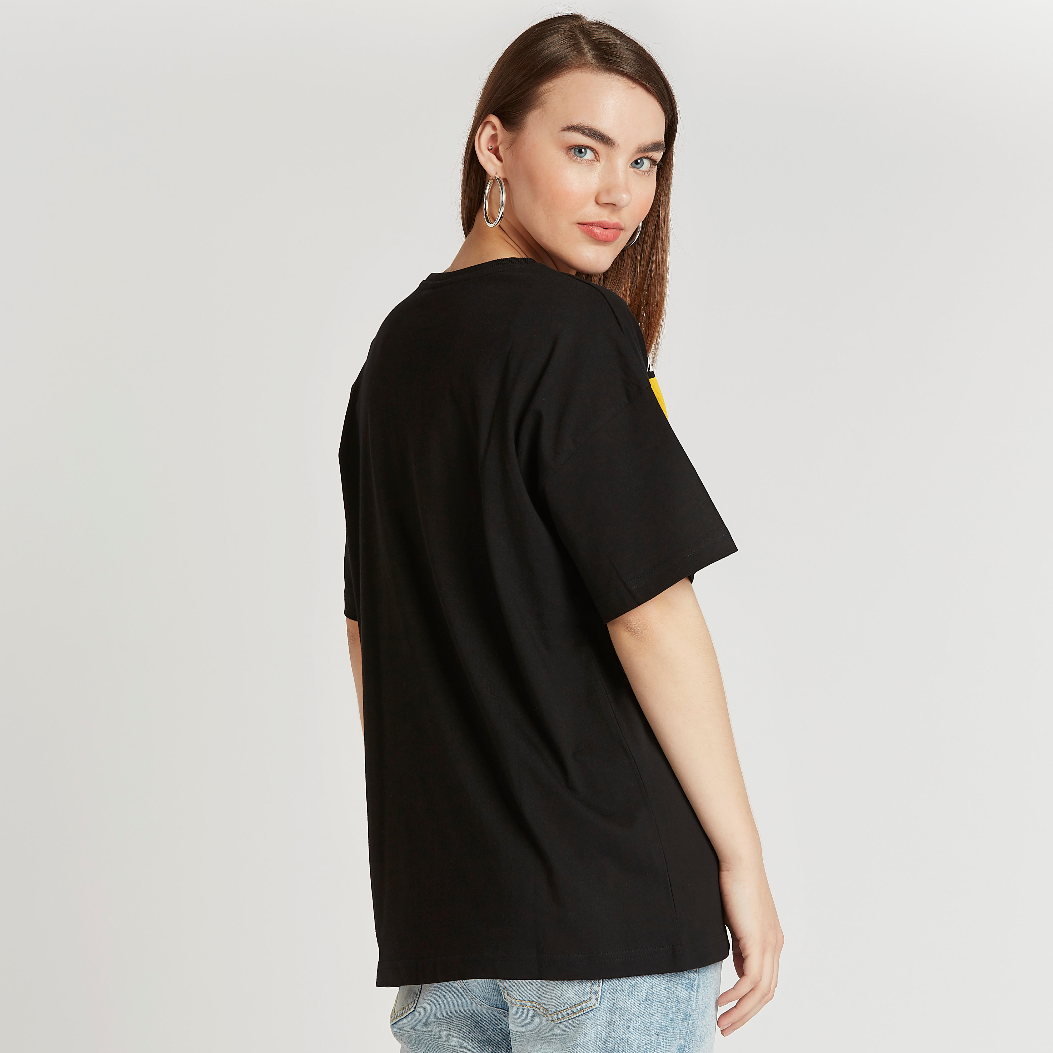 تيشيرت بياقة ضيّقة وأكمام قصيرة وطبعات بيل-women-clothing-tshirts-image-4