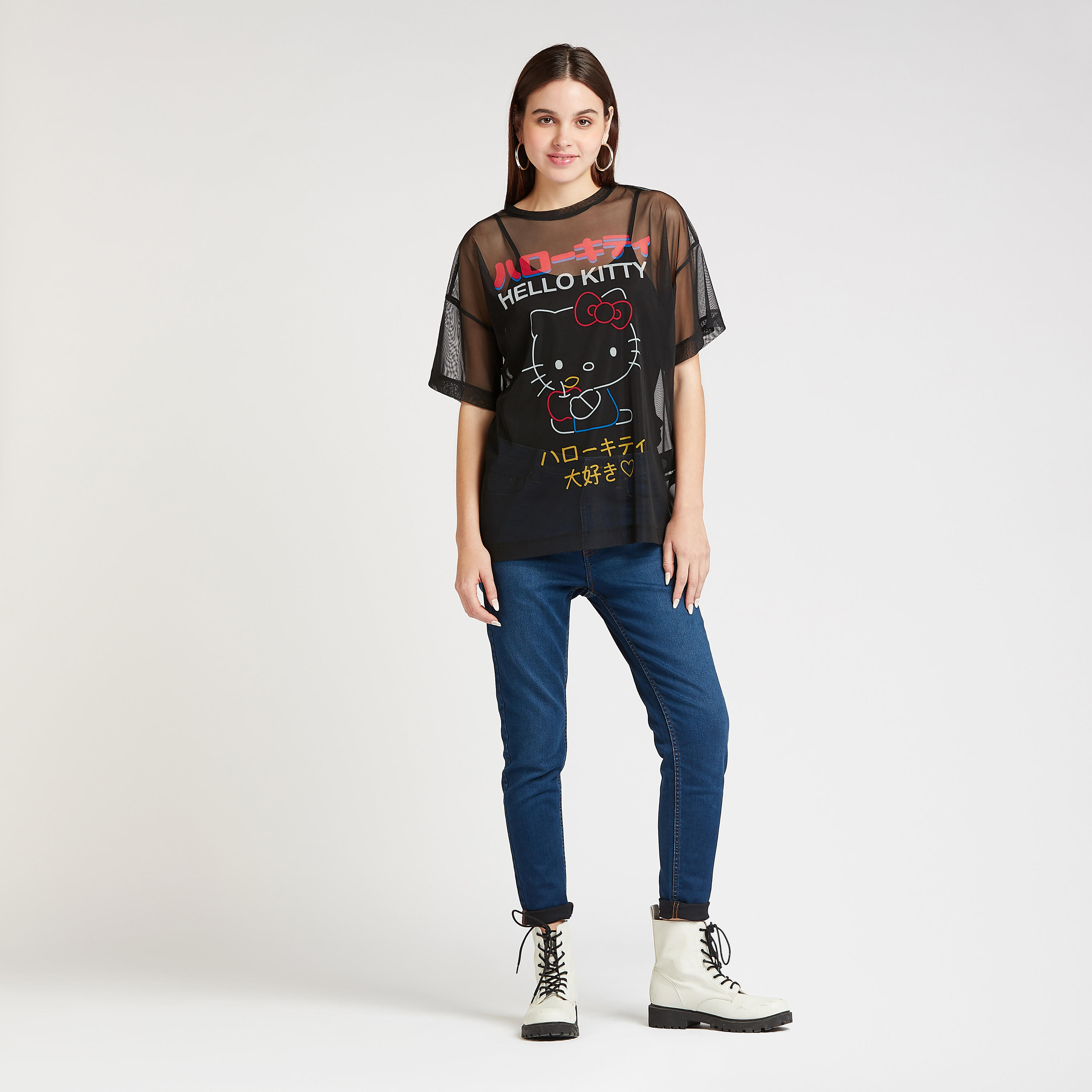 تيشيرت شفاف بياقة ضيقة وأكمام منسدلة وطبعات هالو كيتي-women-clothing-tshirts-image-2