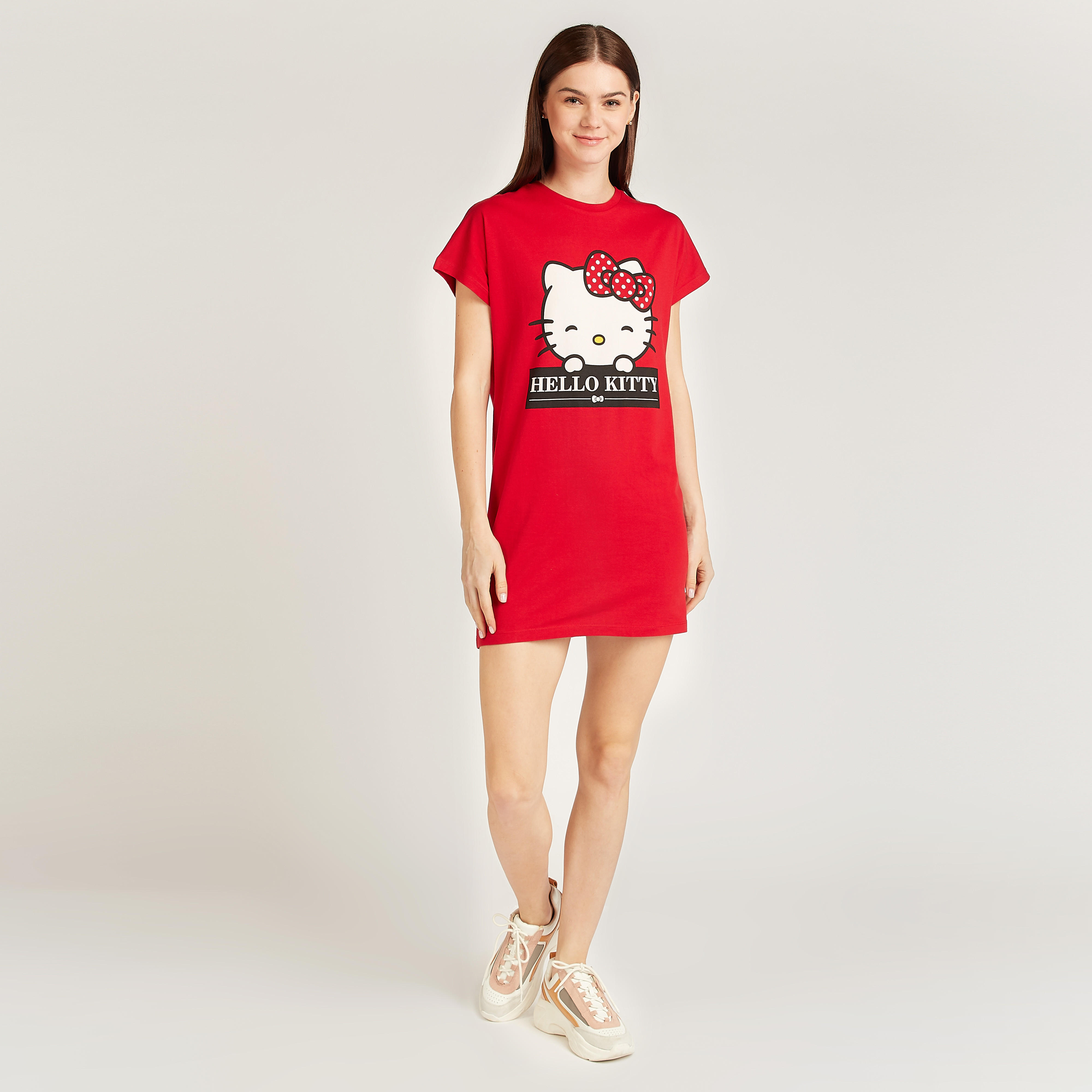 فستان تيشيرت قصير بياقة ضيقة وأكمام متمدّدة-women-clothing-dresses-image-2