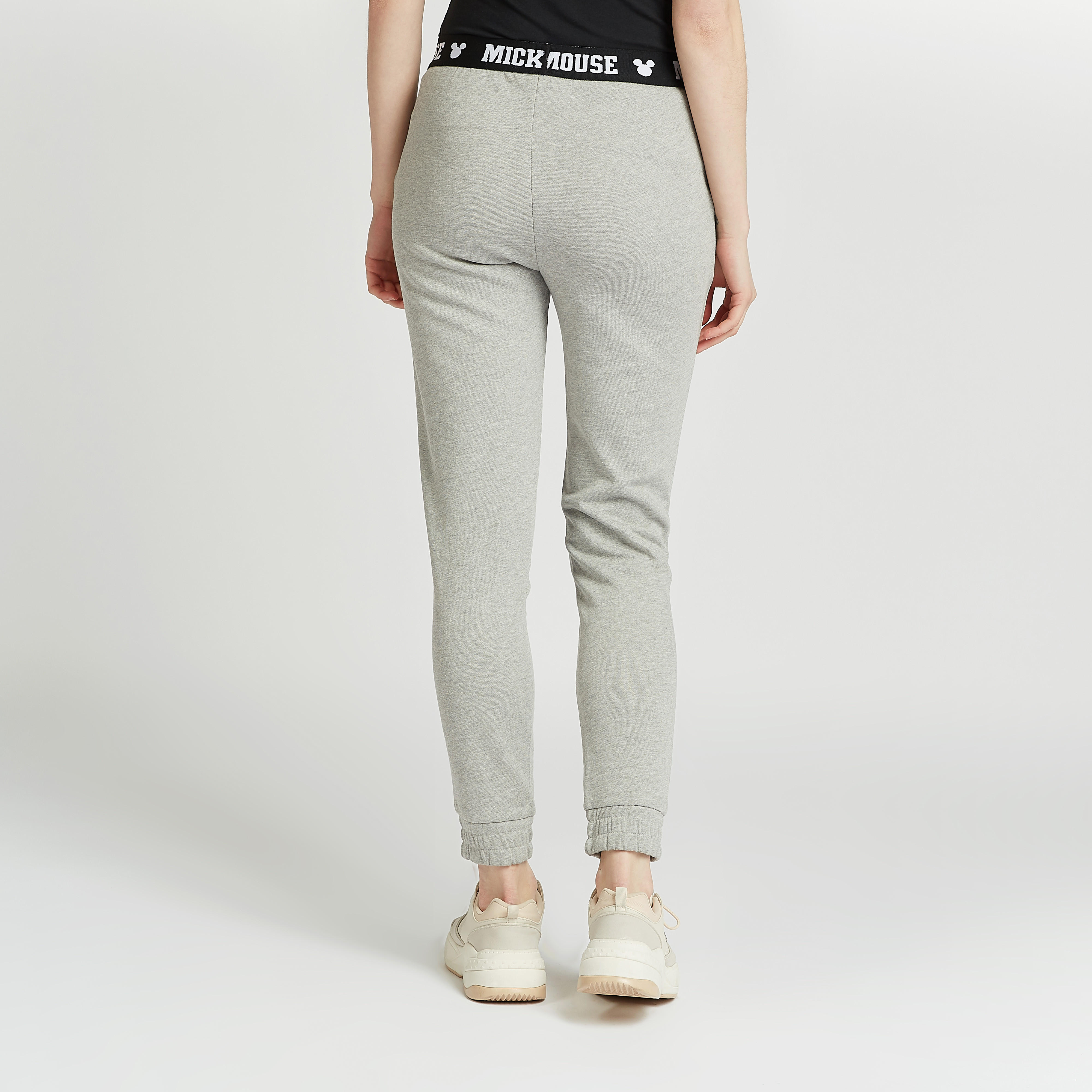 بنطلون رياضي بخصر مطّاطي وجيوب وطبعات ميكي ماوس-women-clothing-bottoms-joggers-image-4