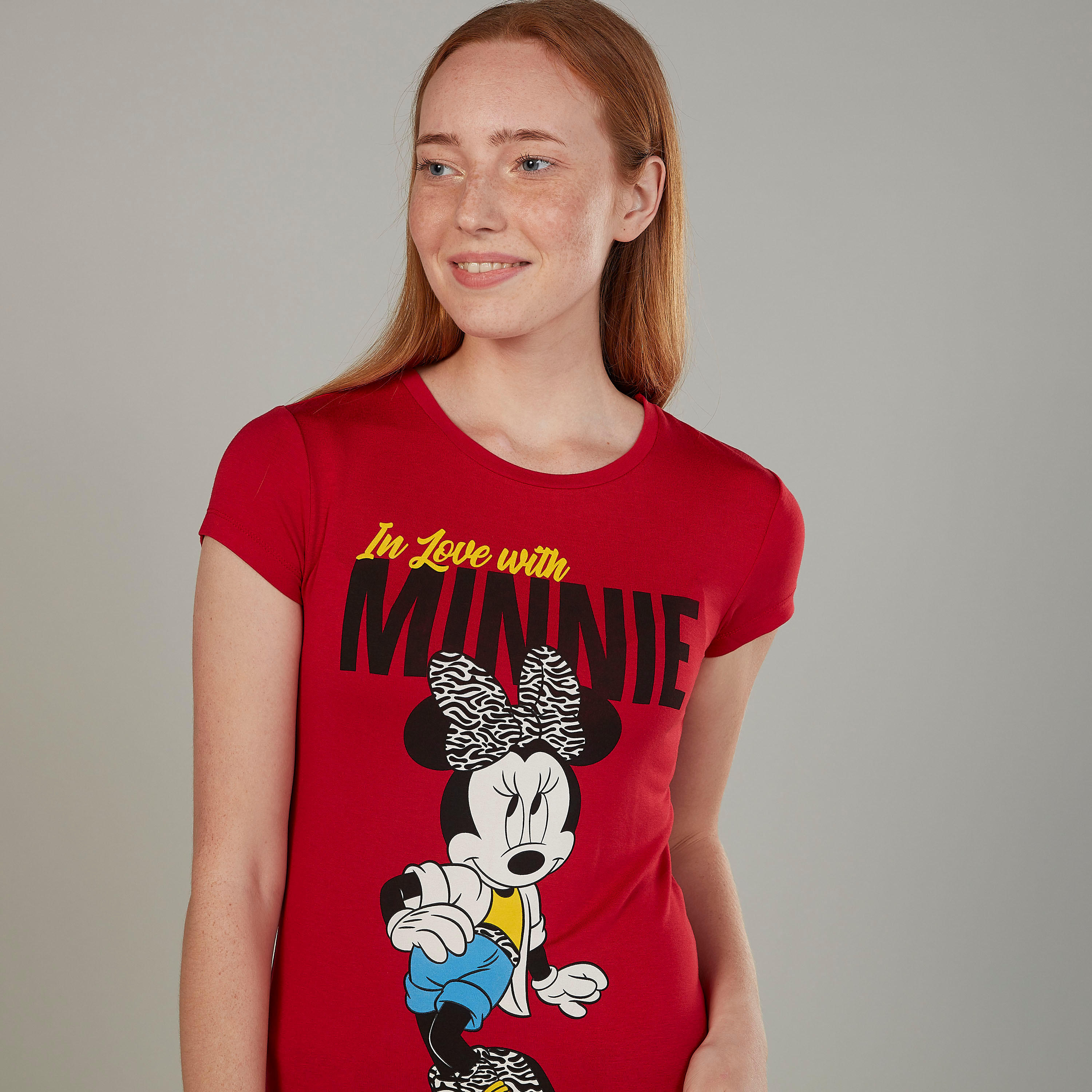 تيشيرت بأكمام كاب وياقة مستديرة وطبعات ميني ماوس-women-clothing-tshirts-image-3