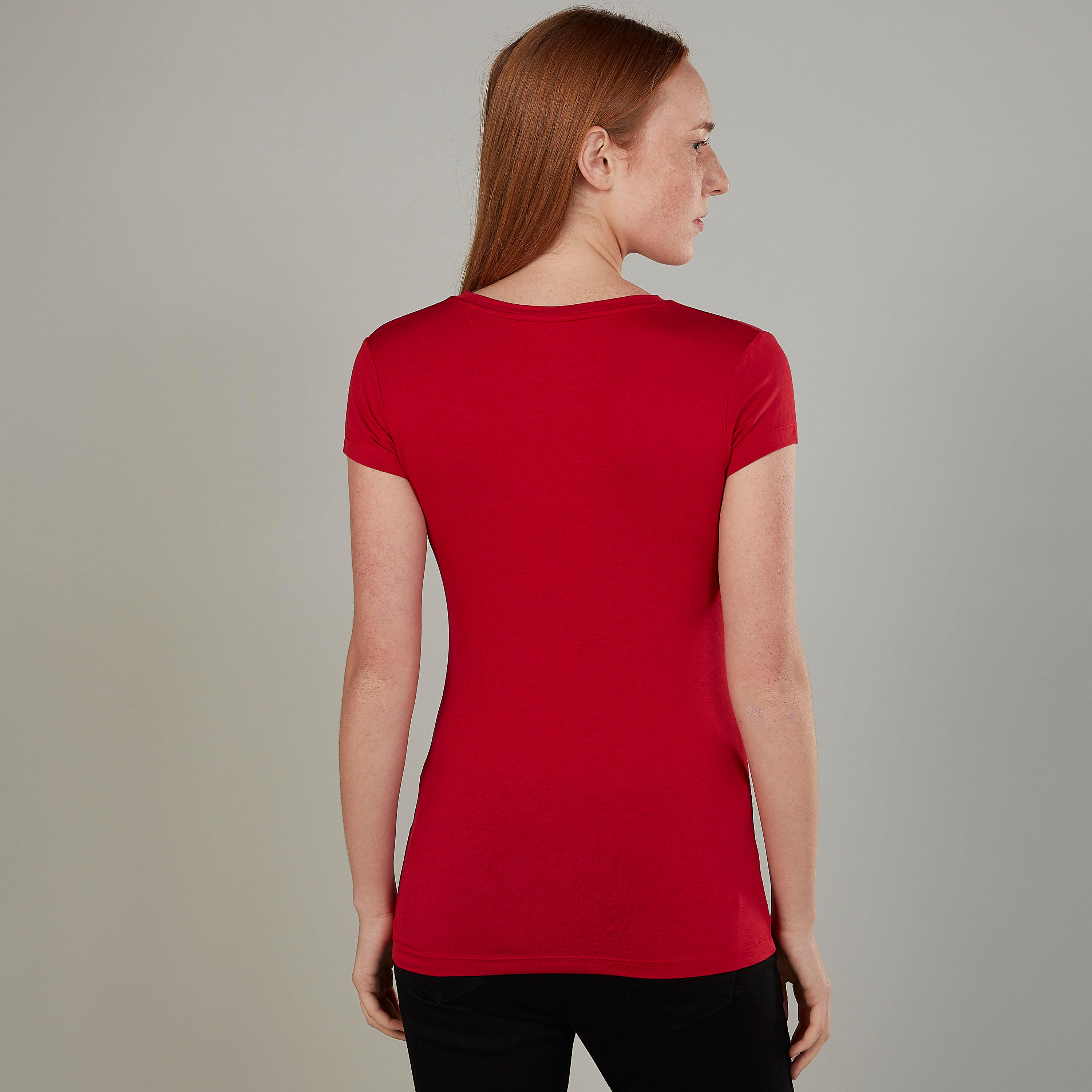 تيشيرت بأكمام كاب وياقة مستديرة وطبعات ميني ماوس-women-clothing-tshirts-image-4