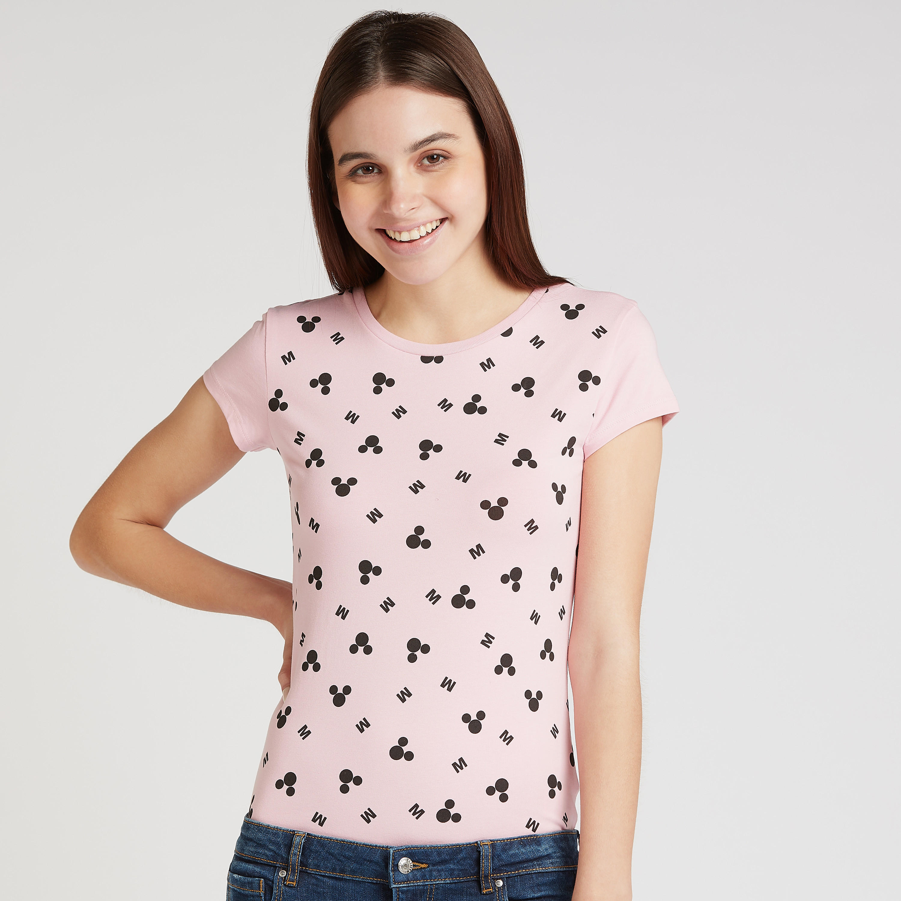 تيشيرت سكيني بطبعات ميكي ماوس بياقة مستديرة وأكمام كاب-women-clothing-tshirts-image-1
