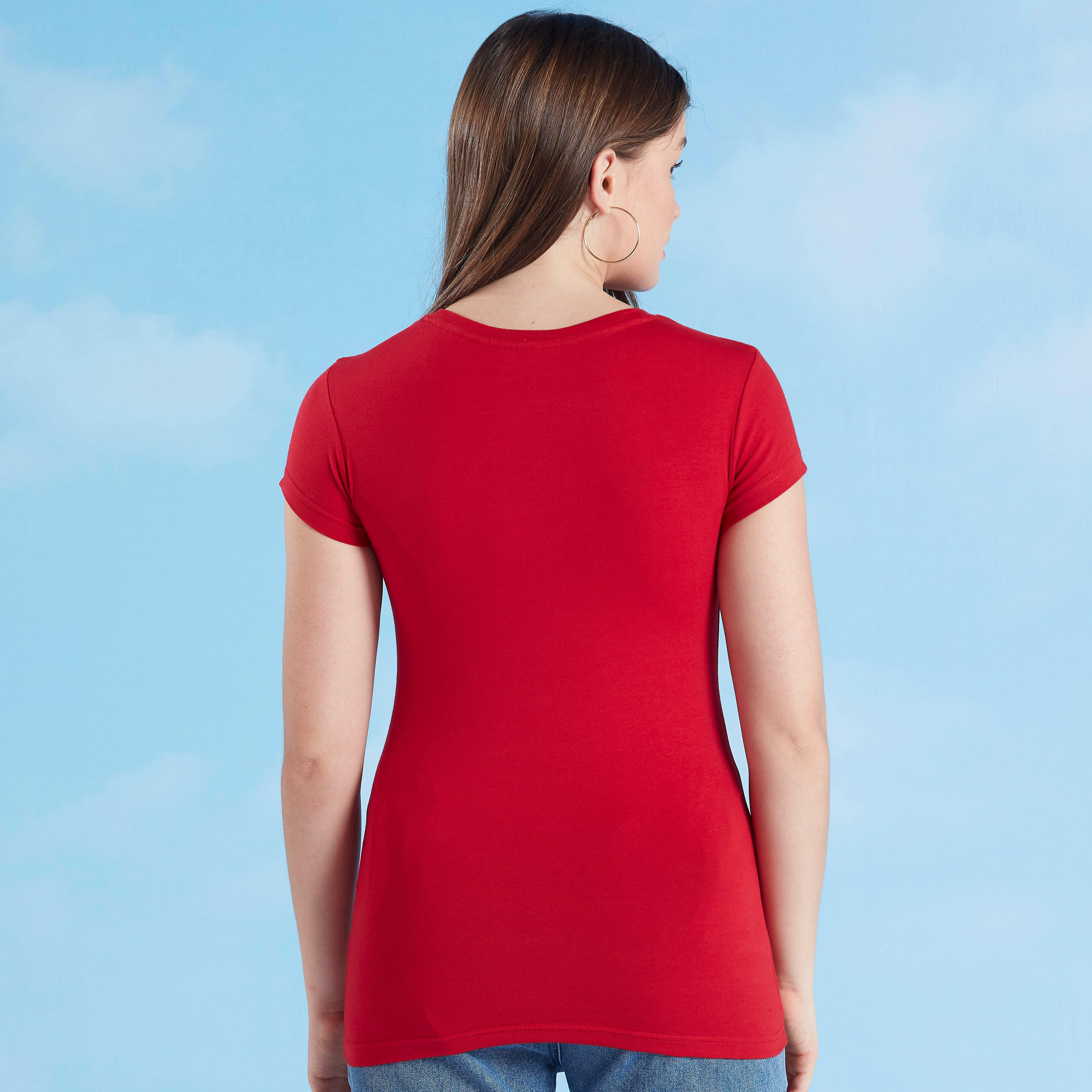 تيشيرت سكيني فيت بياقة ضيّقة وأكمام كاب وطبعات-women-clothing-tshirts-image-4