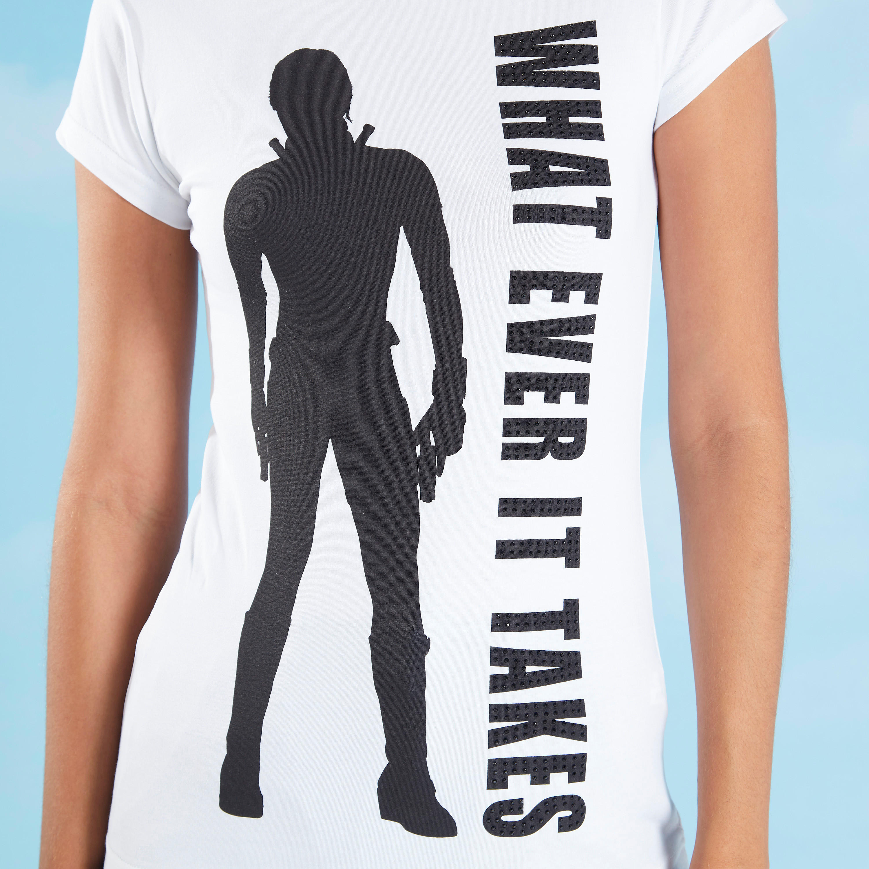 تيشيرت بقصة سكيني بياقة ضيقة وأكمام كاب وطبعات تيبوغرافيك-women-clothing-tshirts-image-3