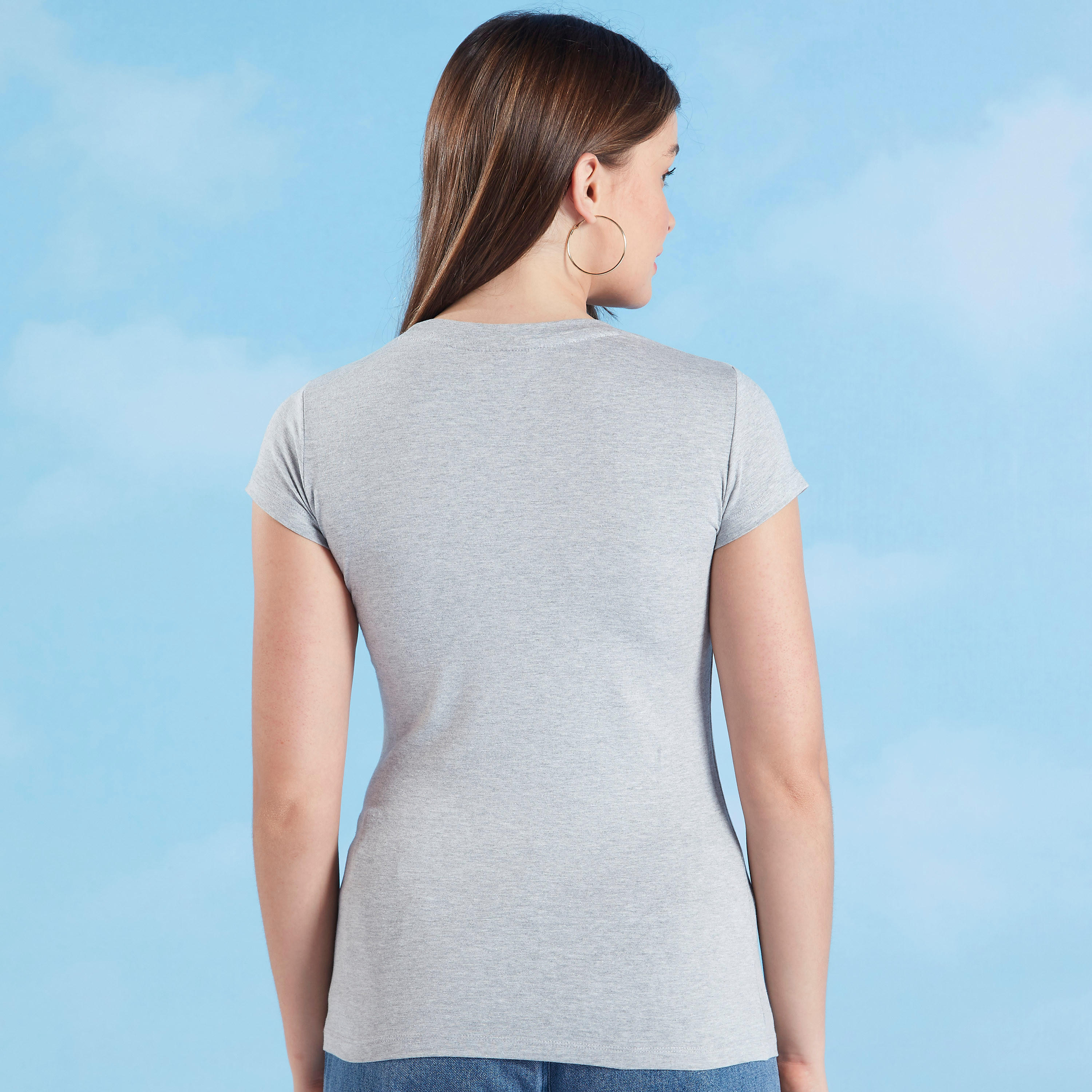 تيشيرت سكيني بياقة ضيّقة وأكمام كاب وطبعات-women-clothing-tshirts-image-4