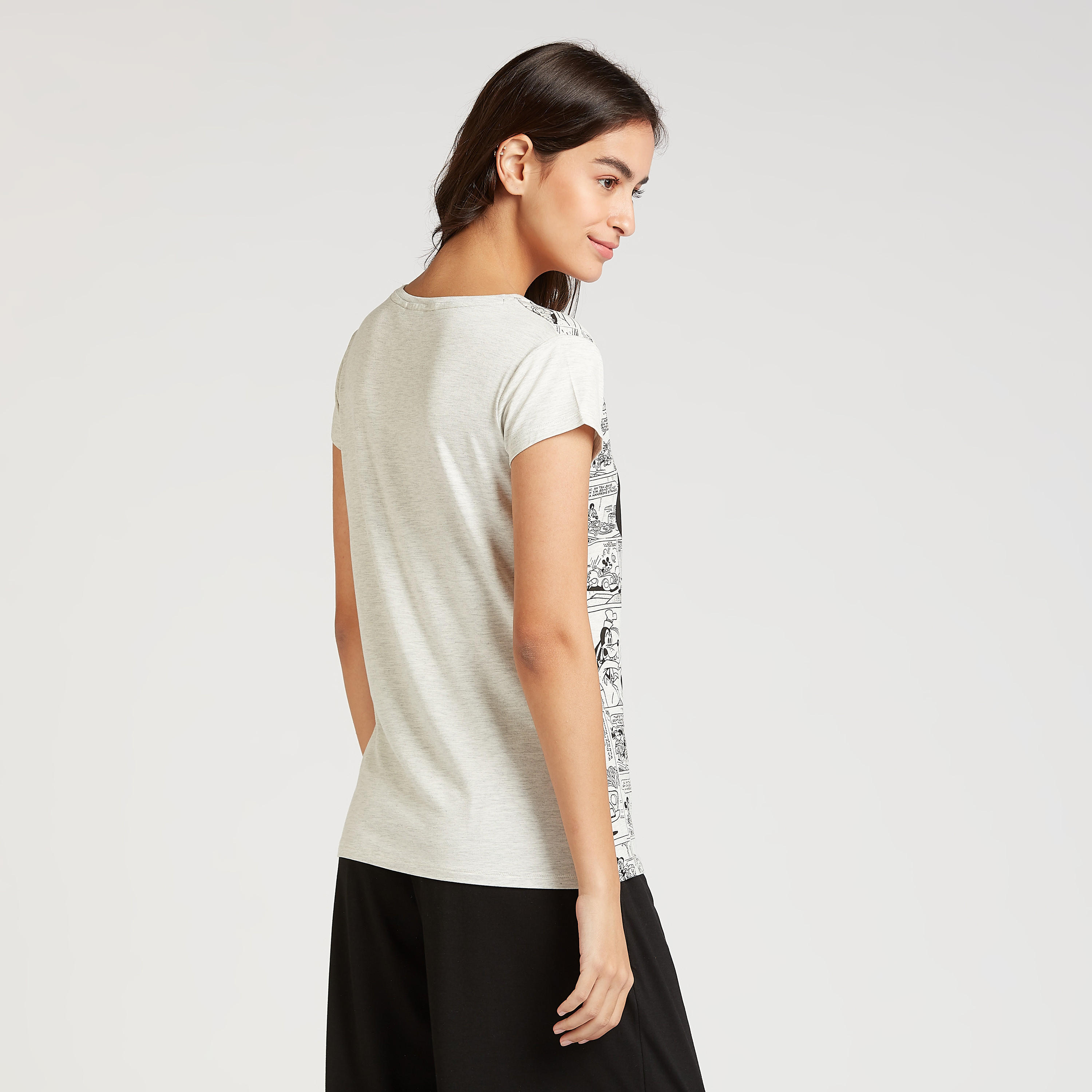 تيشيرت مستدام بياقة مستديرة وأكمام كاب وطبعات ميني ماوس-women-clothing-tshirts-image-4