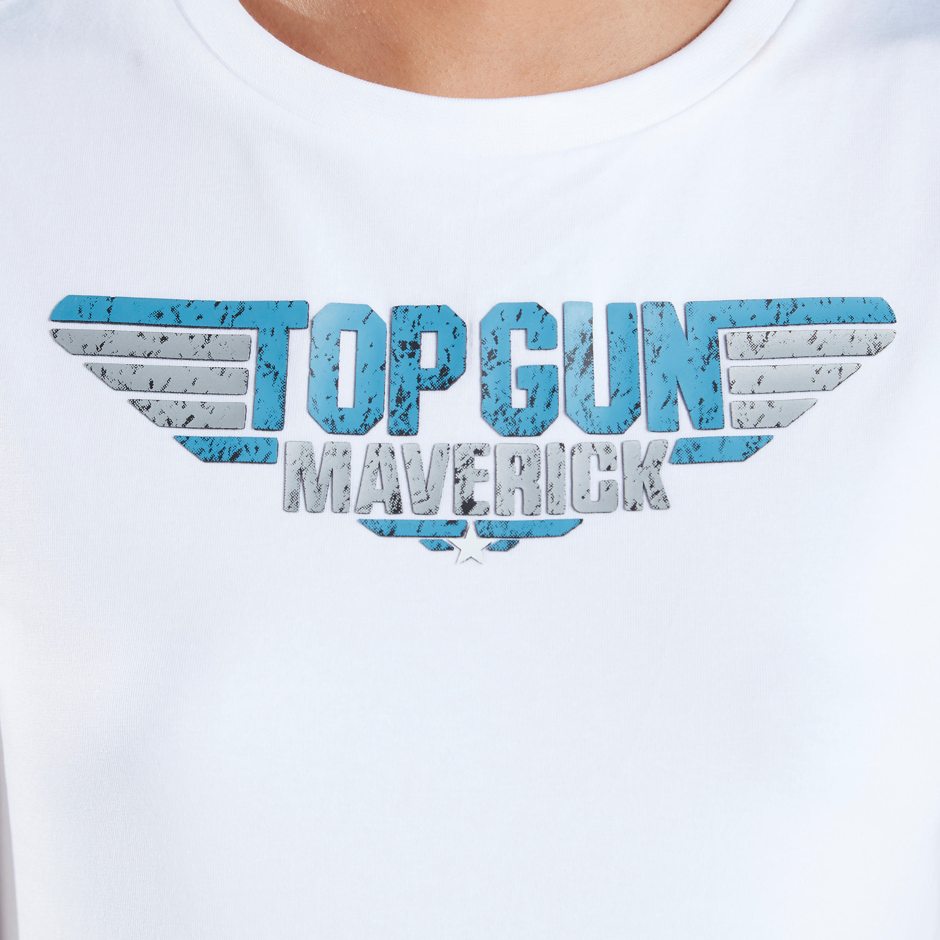 تيشيرت سكيني فيت بياقة ضيقة وأكمام قصيرة وطبعات-women-clothing-tshirts-image-3