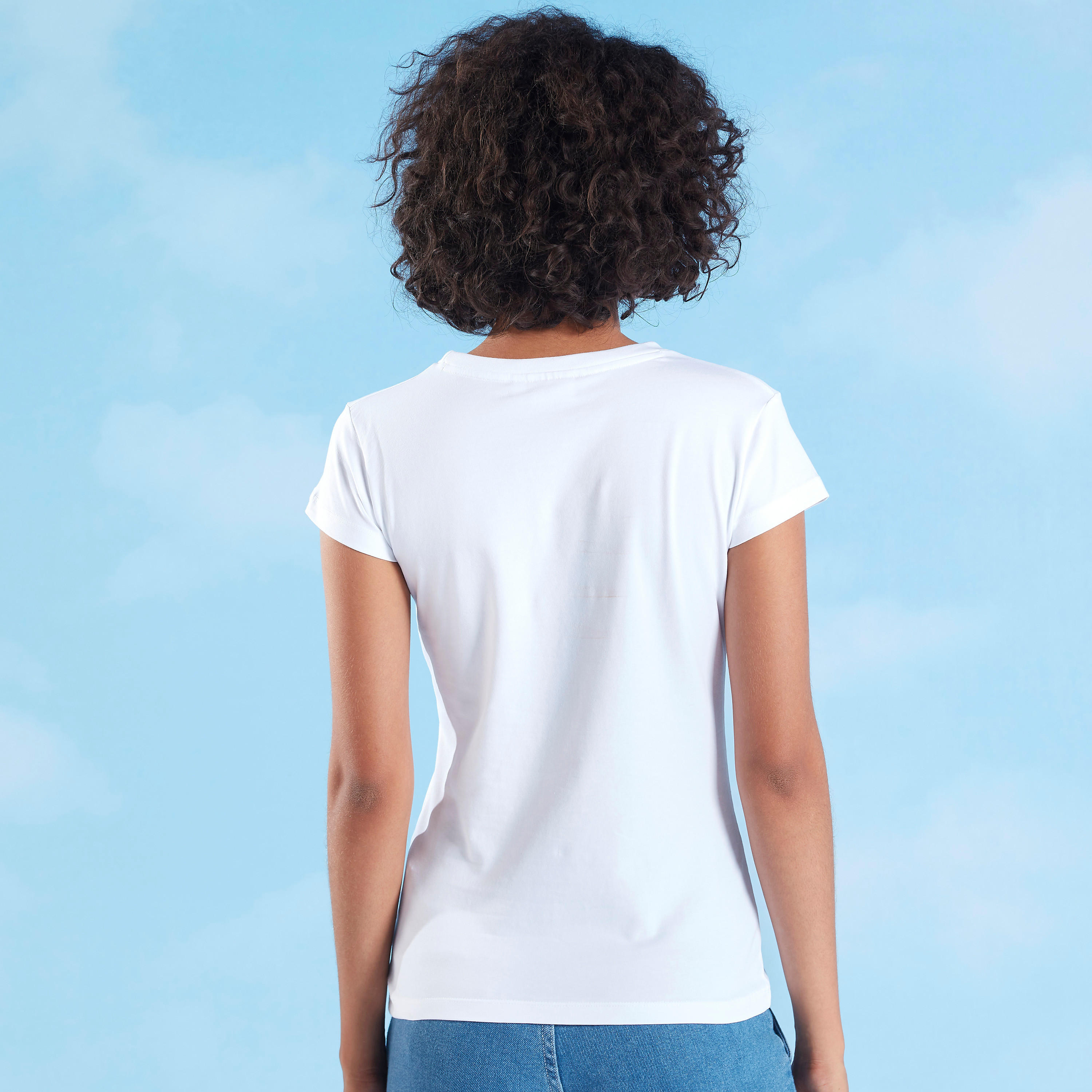 تيشيرت سكيني فيت بياقة ضيقة وأكمام قصيرة وطبعات-women-clothing-tshirts-image-4