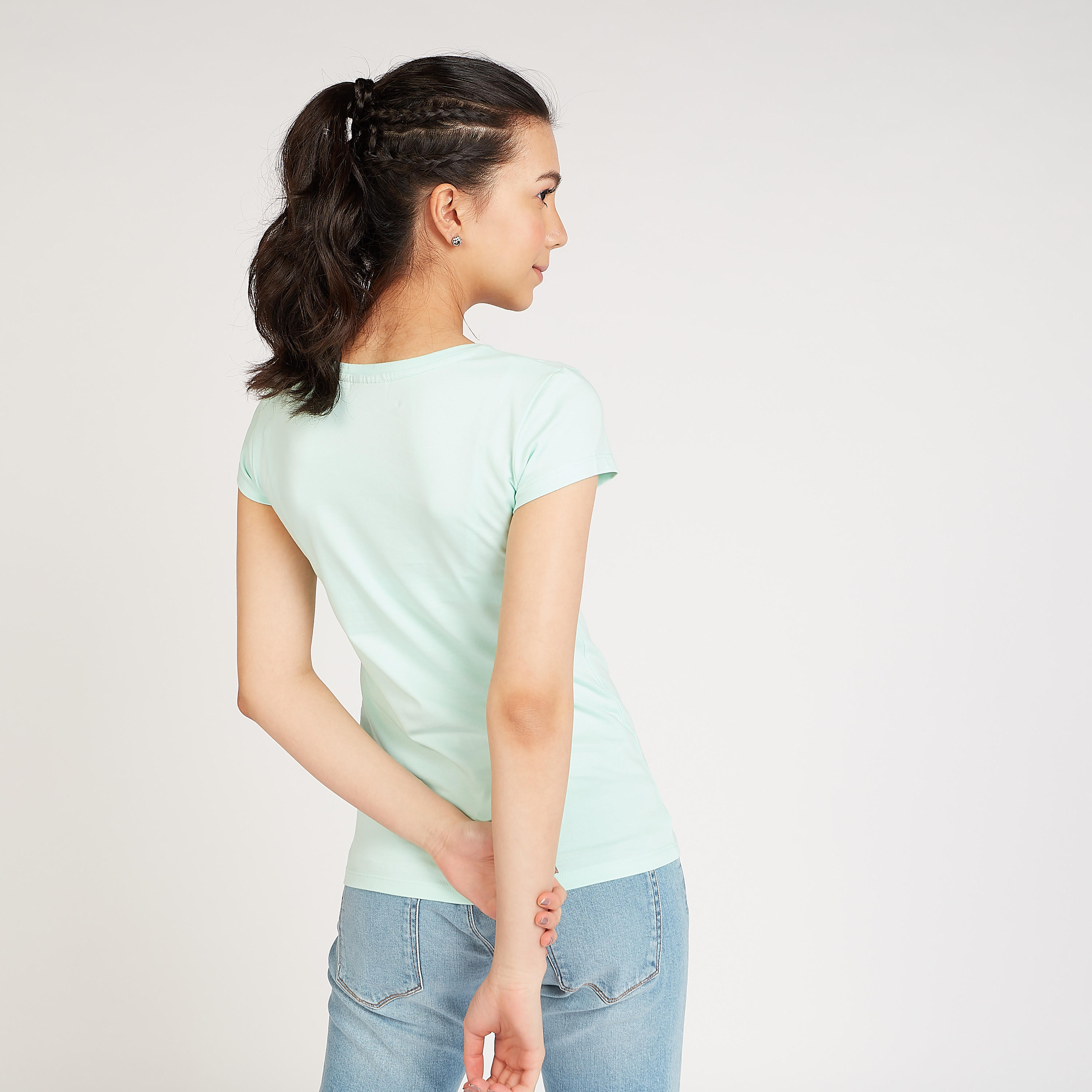 تيشيرت سكيني بأكمام كاب وطبعات سنوبي جرافيك-women-clothing-tshirts-image-5