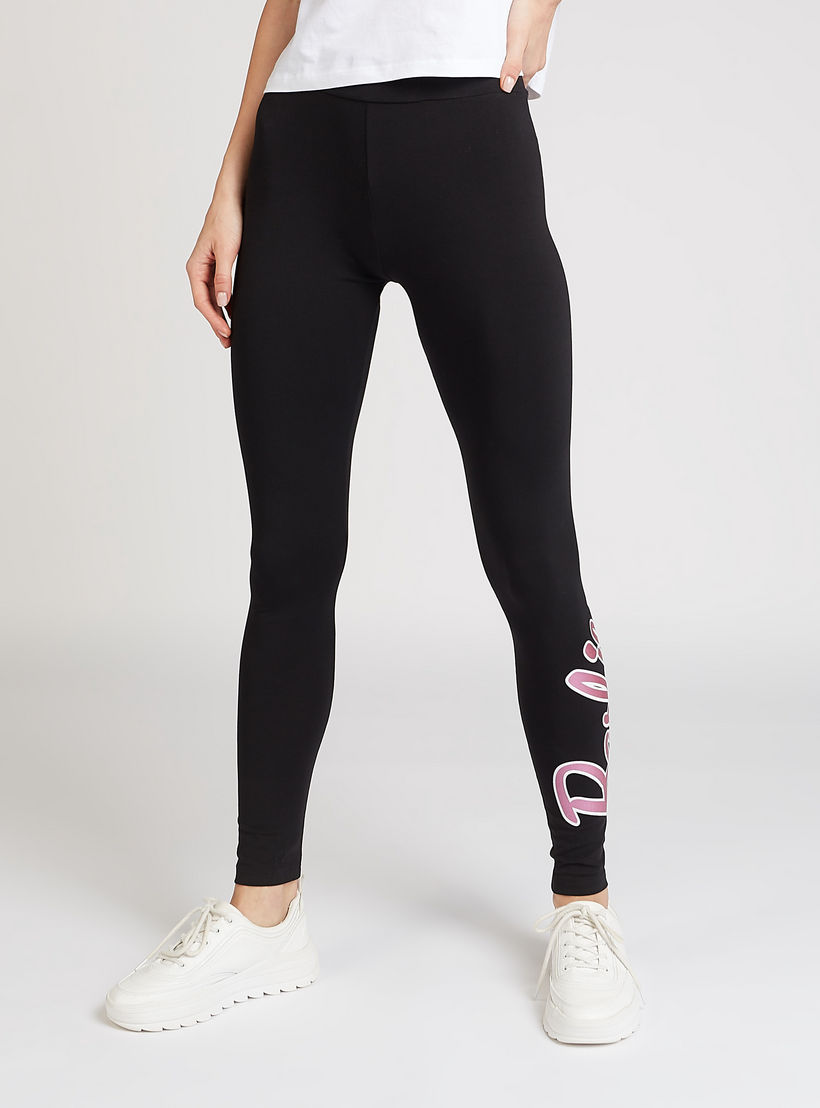 بنطلون مستدام ليقنز بطبعات باربي وخصر مطّاطي-women-clothing-bottoms-leggings-image-1