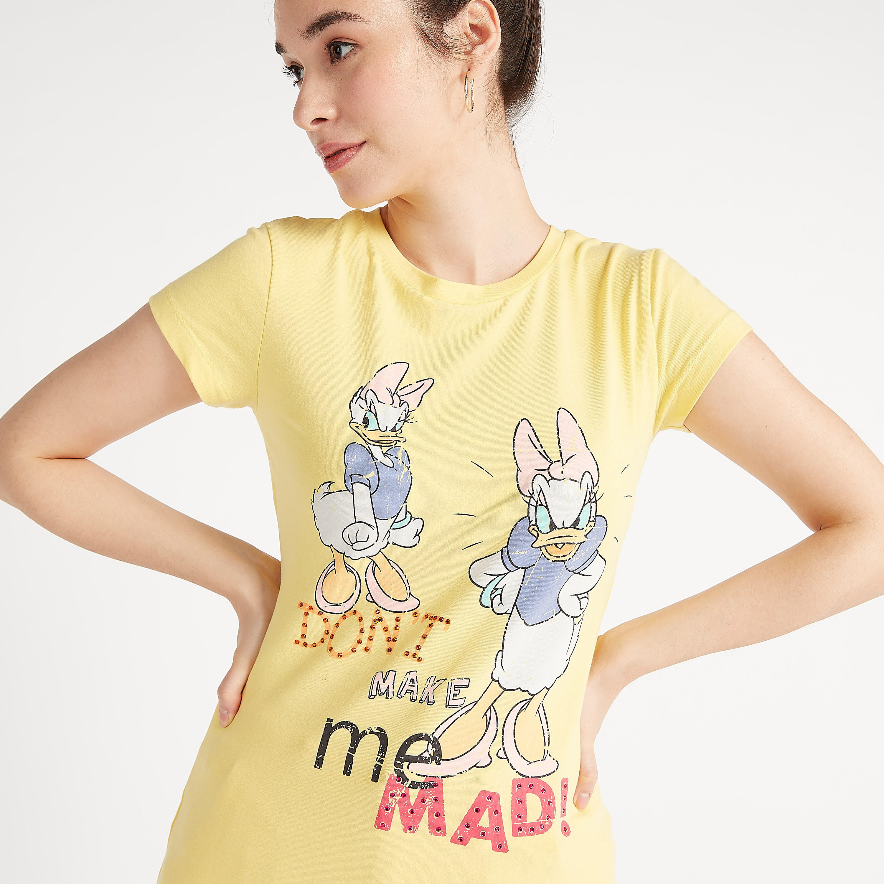 تيشيرت بياقة ضيقة وأكمام قصيرة وطبعات-women-clothing-tshirts-image-4
