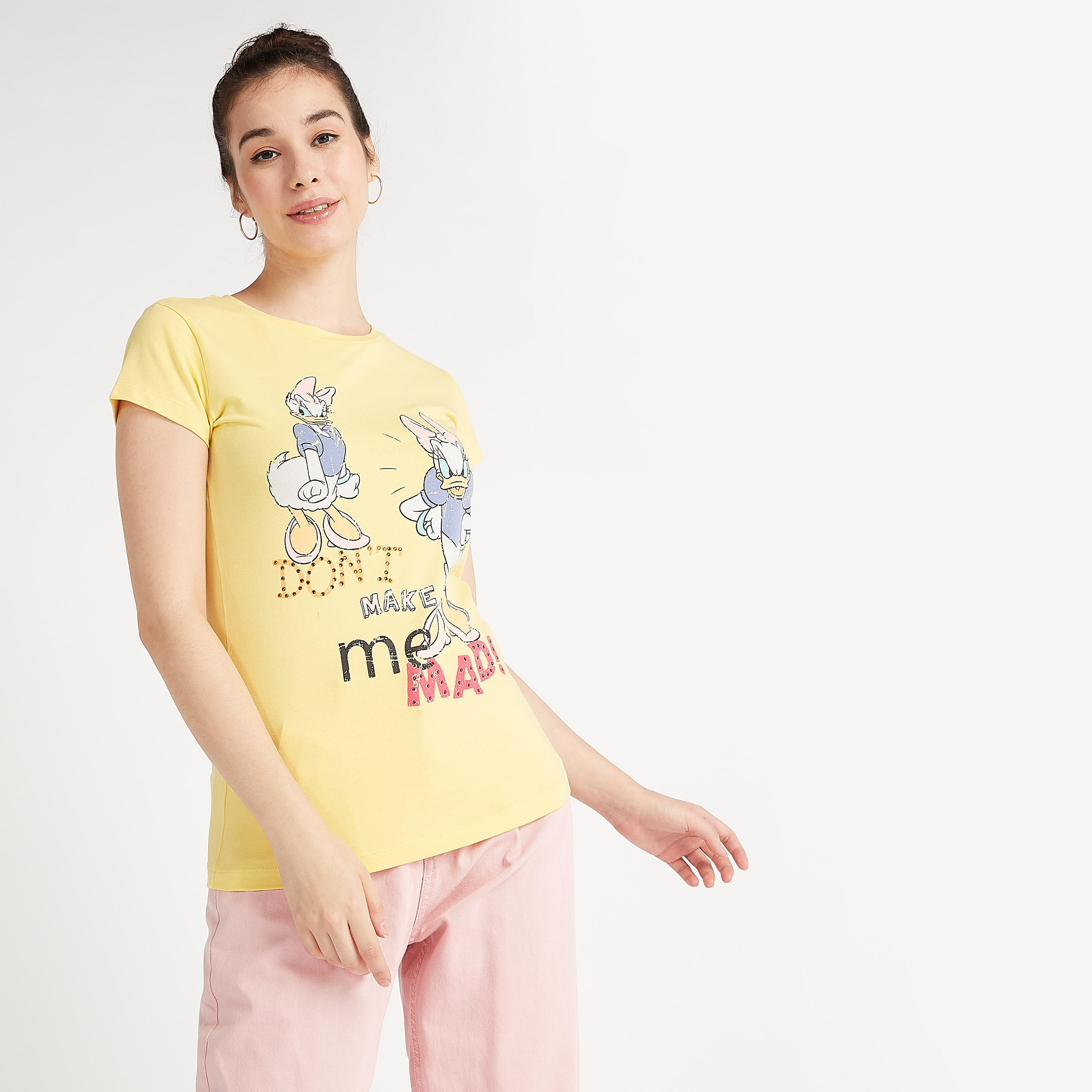 تيشيرت بياقة ضيقة وأكمام قصيرة وطبعات-women-clothing-tshirts-image-2