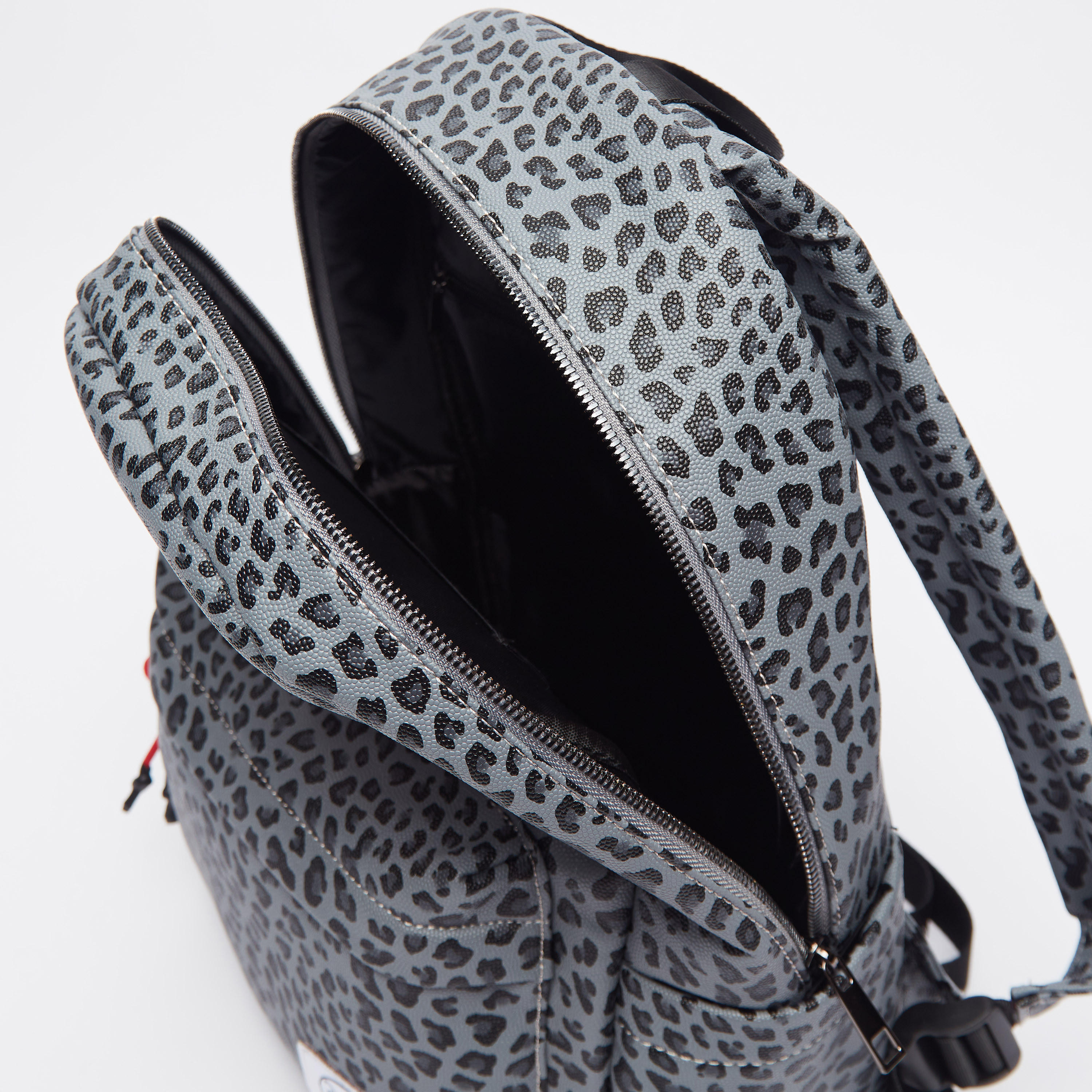 شنطة ظهر بحمّالات كتف قابلة للتّعديل وطبعات ميني ماوس-women-bagsandwallets-handbags-image-1