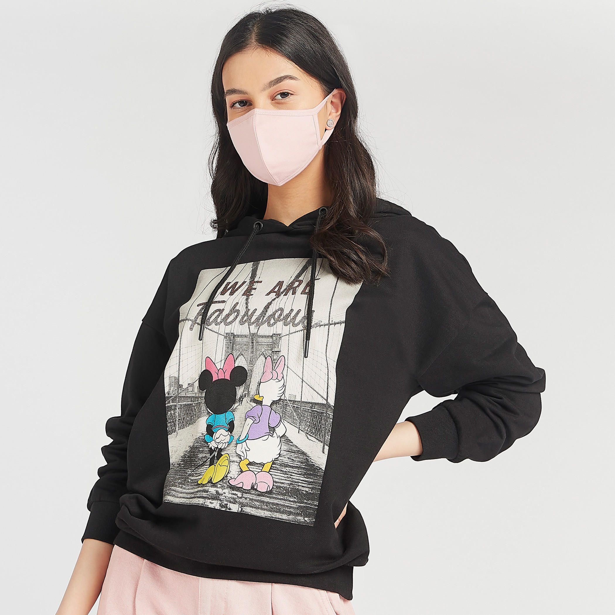 هودي مستدام بأكمام طويلة وطبعات-women-winterwear-hoodiesandsweatshirts-sweatshirts-image-3