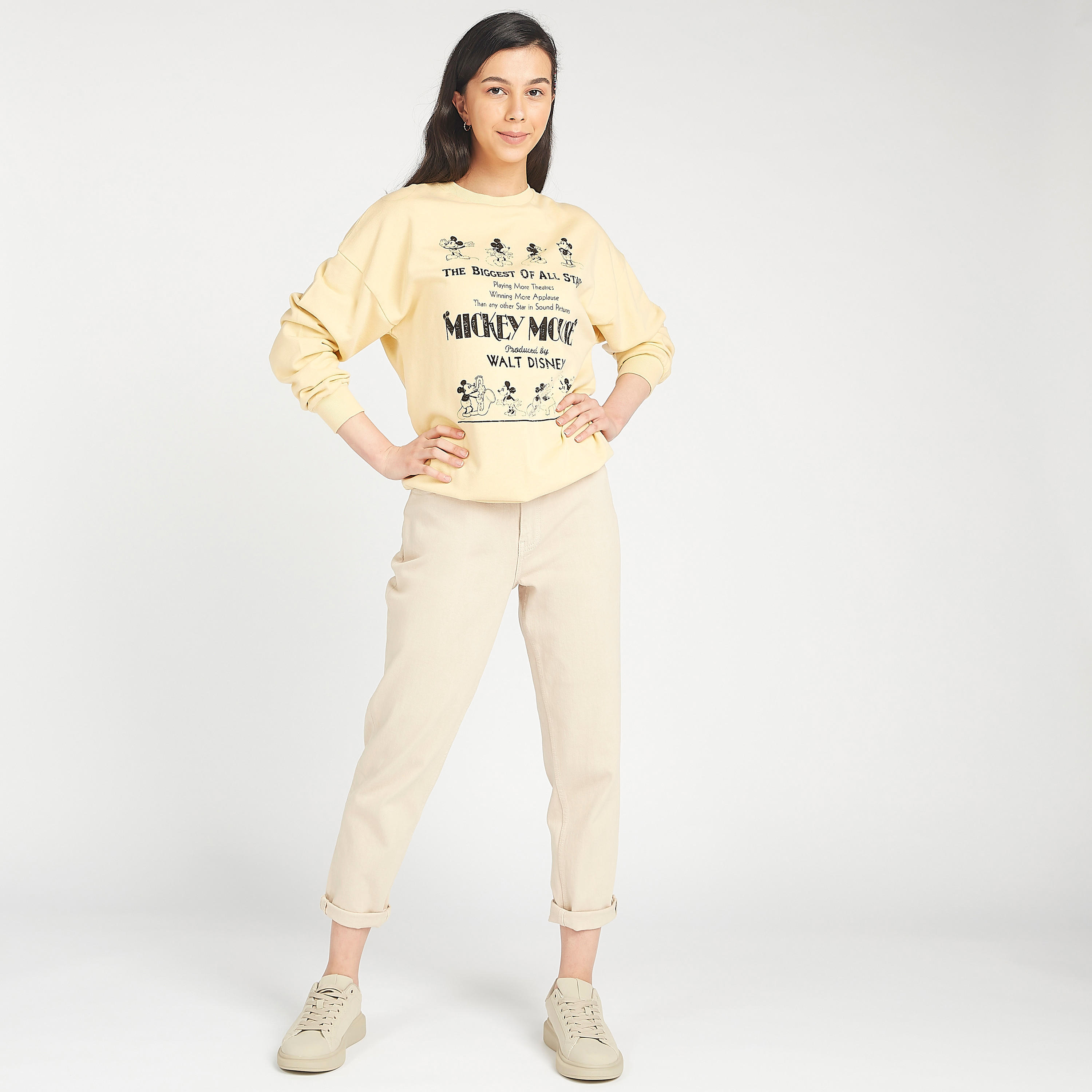 سويت شيرت بأكمام طويلة وياقة ضيقة وطبعات-women-winterwear-hoodiesandsweatshirts-sweatshirts-image-3