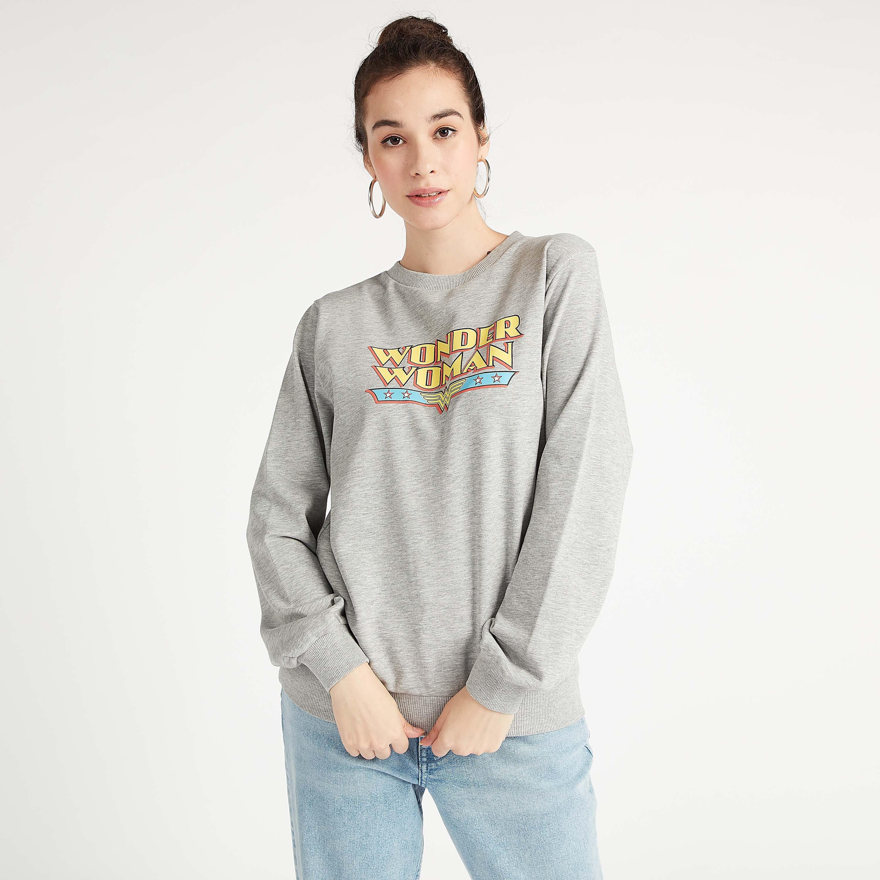 سويت شيرت بياقة ضيّقة وأكمام طويلة وطبعات واندر وامن-women-winterwear-hoodiesandsweatshirts-sweatshirts-image-2