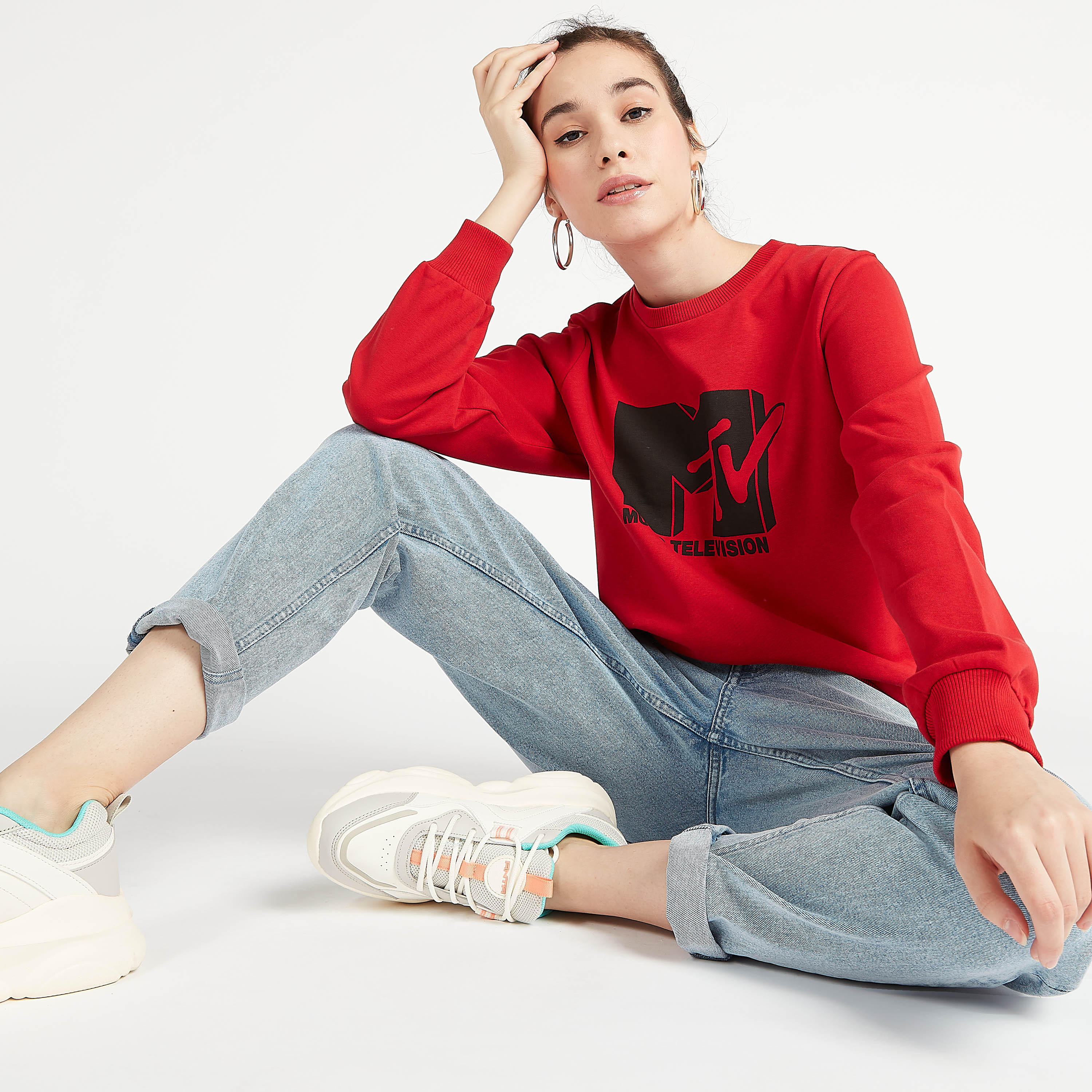 Printed Crew Neck Sweatshirt with Long Sleeves-women-winterwear-hoodiesandsweatshirts-sweatshirts-image-3