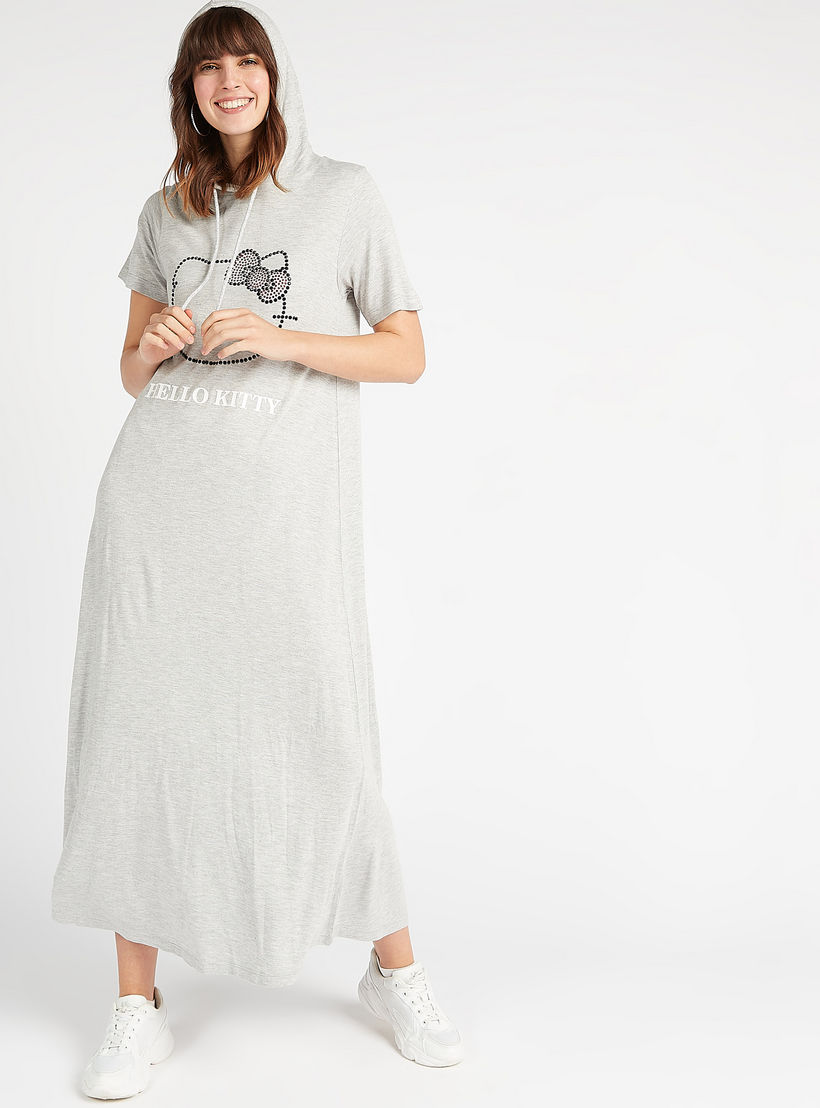 فستان طويل بتزيينات هالو كيتي مع قبّعة وأكمام قصيرة-women-clothing-dresses-image-6