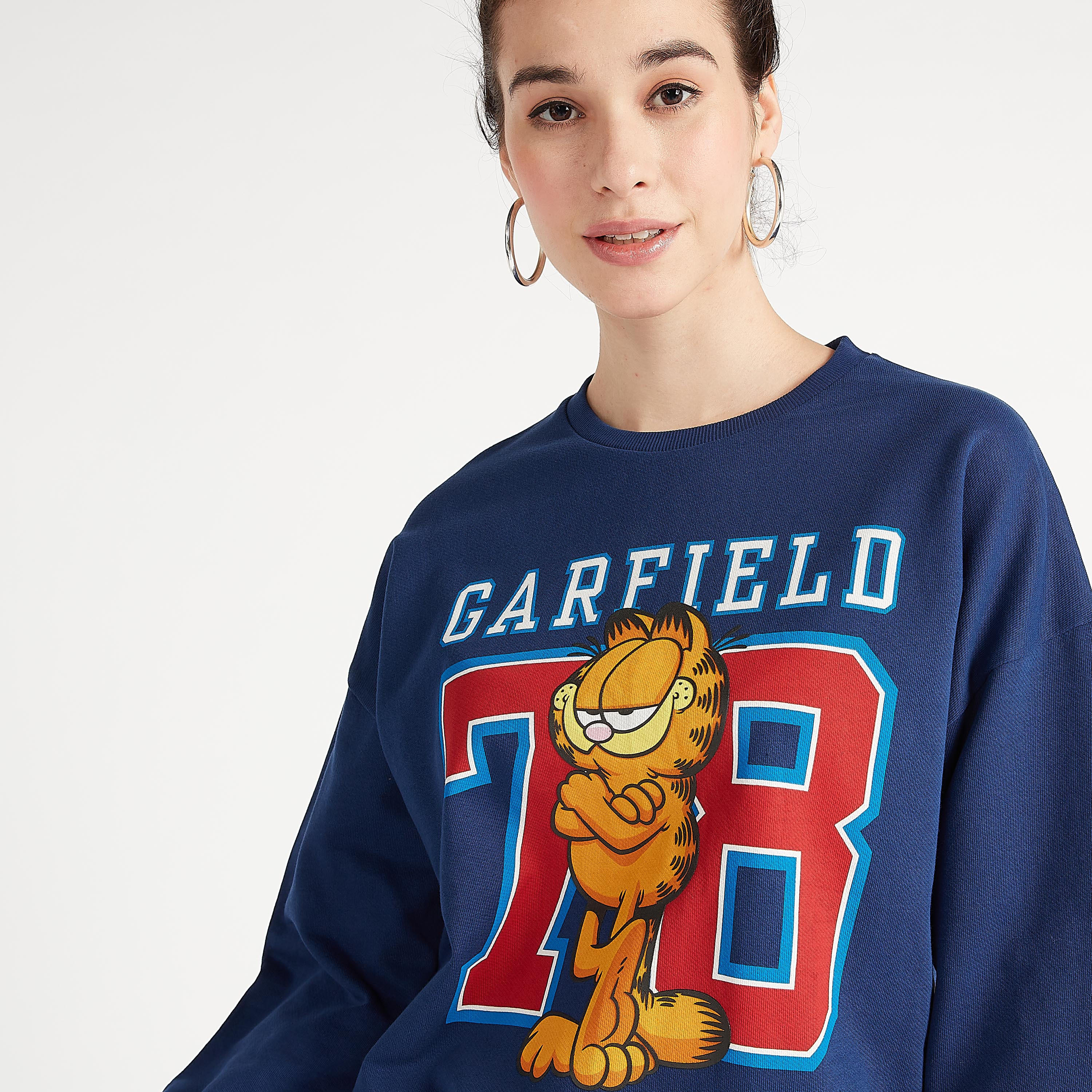 سويت شيرت بأكمام طويلة وياقة ضيقة وطبعات-women-winterwear-hoodiesandsweatshirts-sweatshirts-image-3