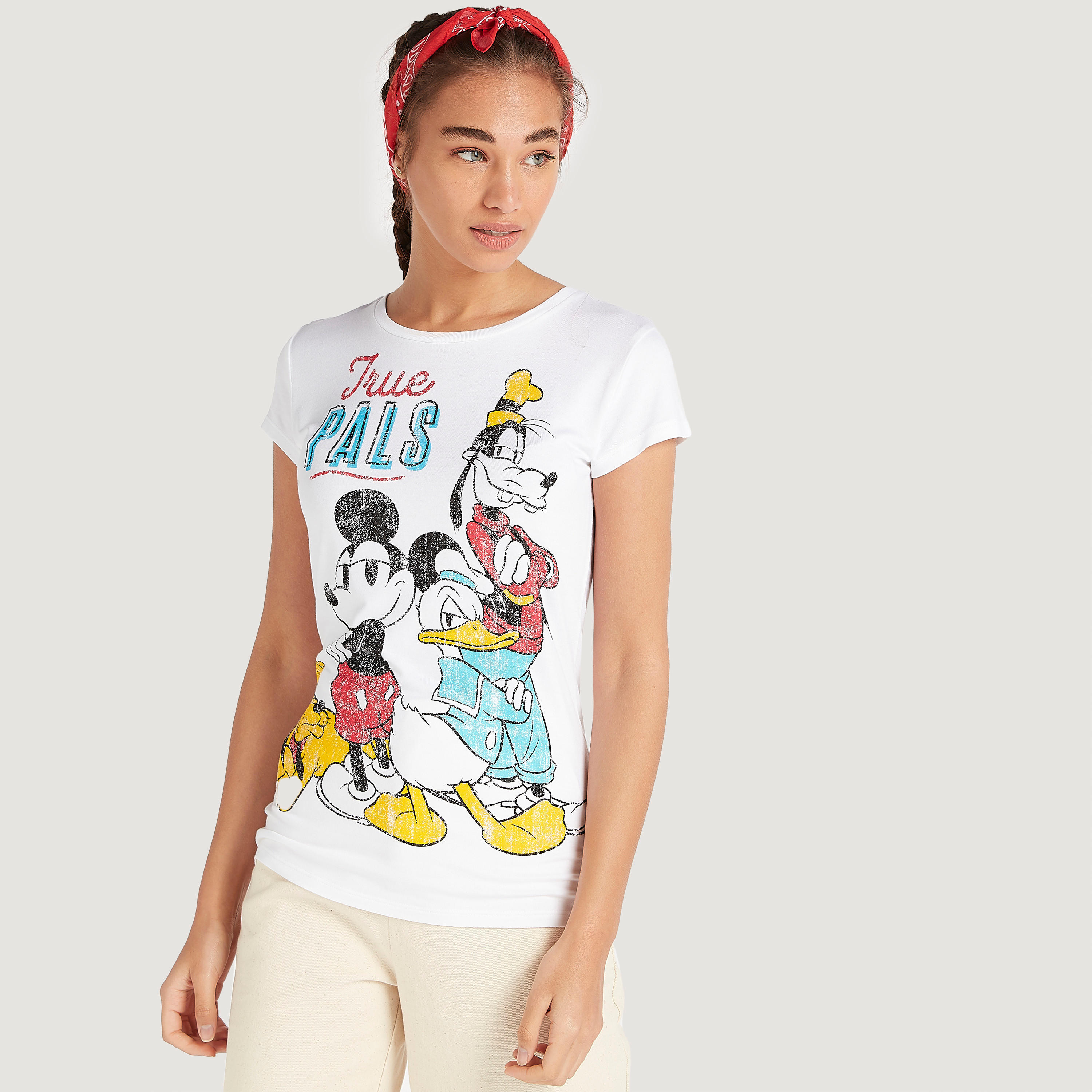 تيشيرت بياقة مستديرة وأكمام كاب وطبعات ميكي ماوس أند ذي فريندس-women-clothing-tshirts-image-1