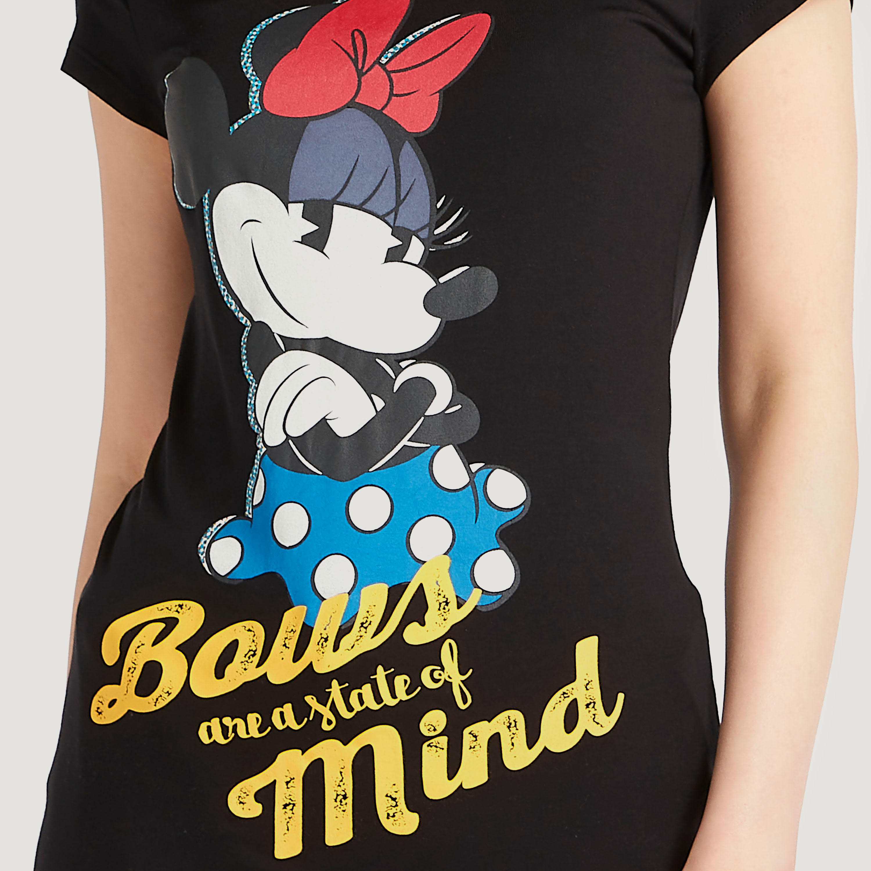 تيشيرت بياقة مستديرة وأكمام كاب وطبعات-women-clothing-tshirts-image-3