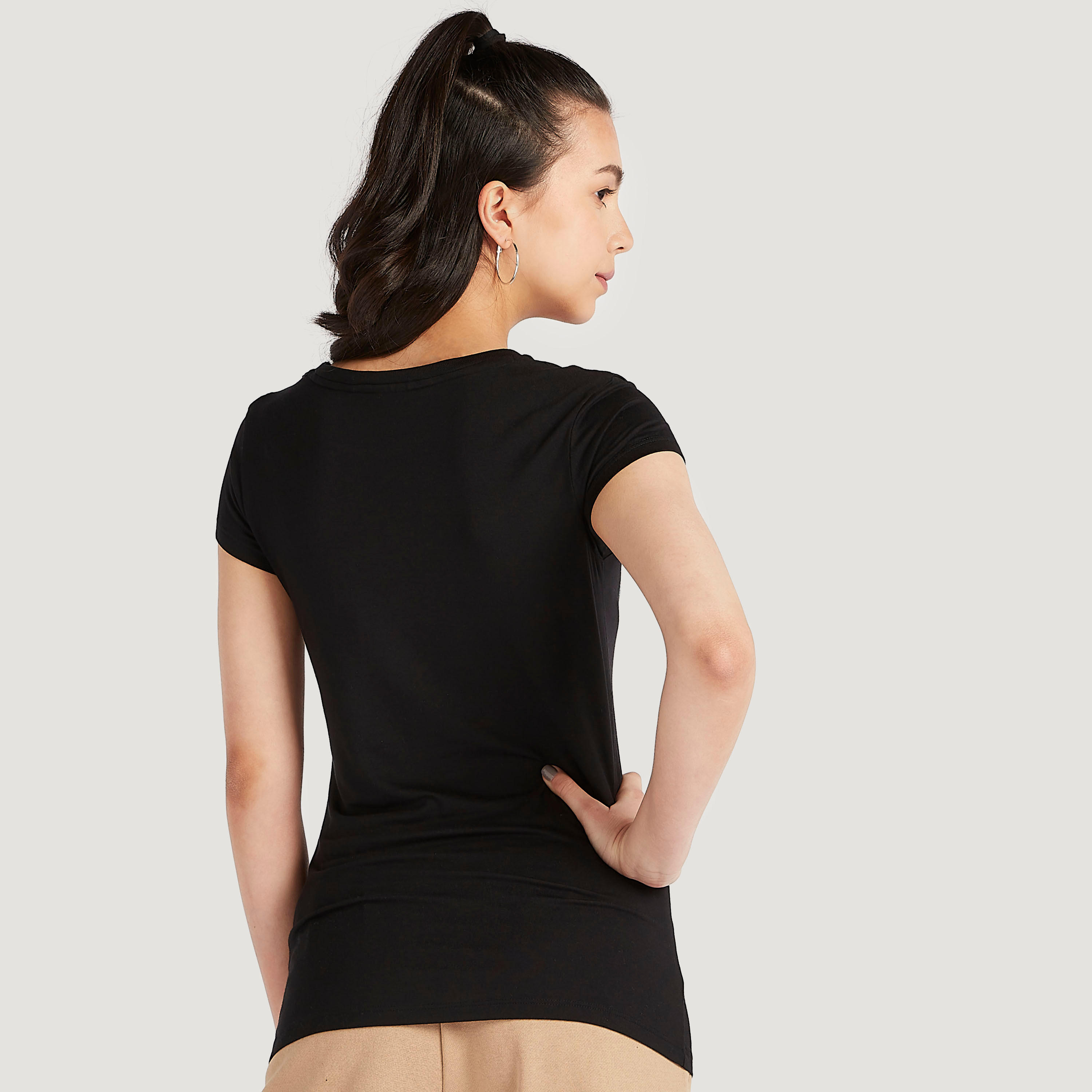 تيشيرت بياقة مستديرة وأكمام كاب وطبعات-women-clothing-tshirts-image-2