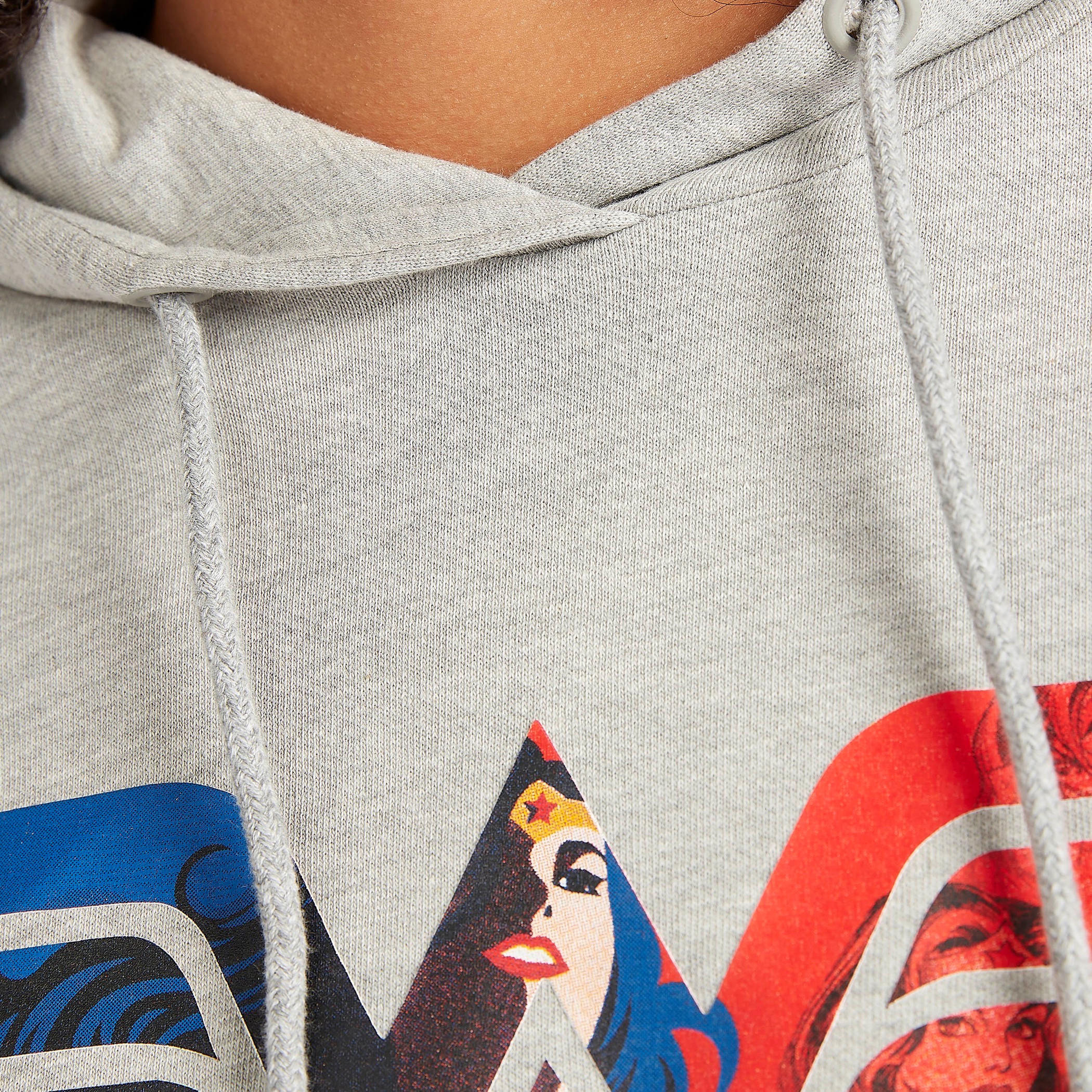 هودي بأكمام طويلة وطبعات وندر وومان-women-winterwear-hoodiesandsweatshirts-hoodies-image-5