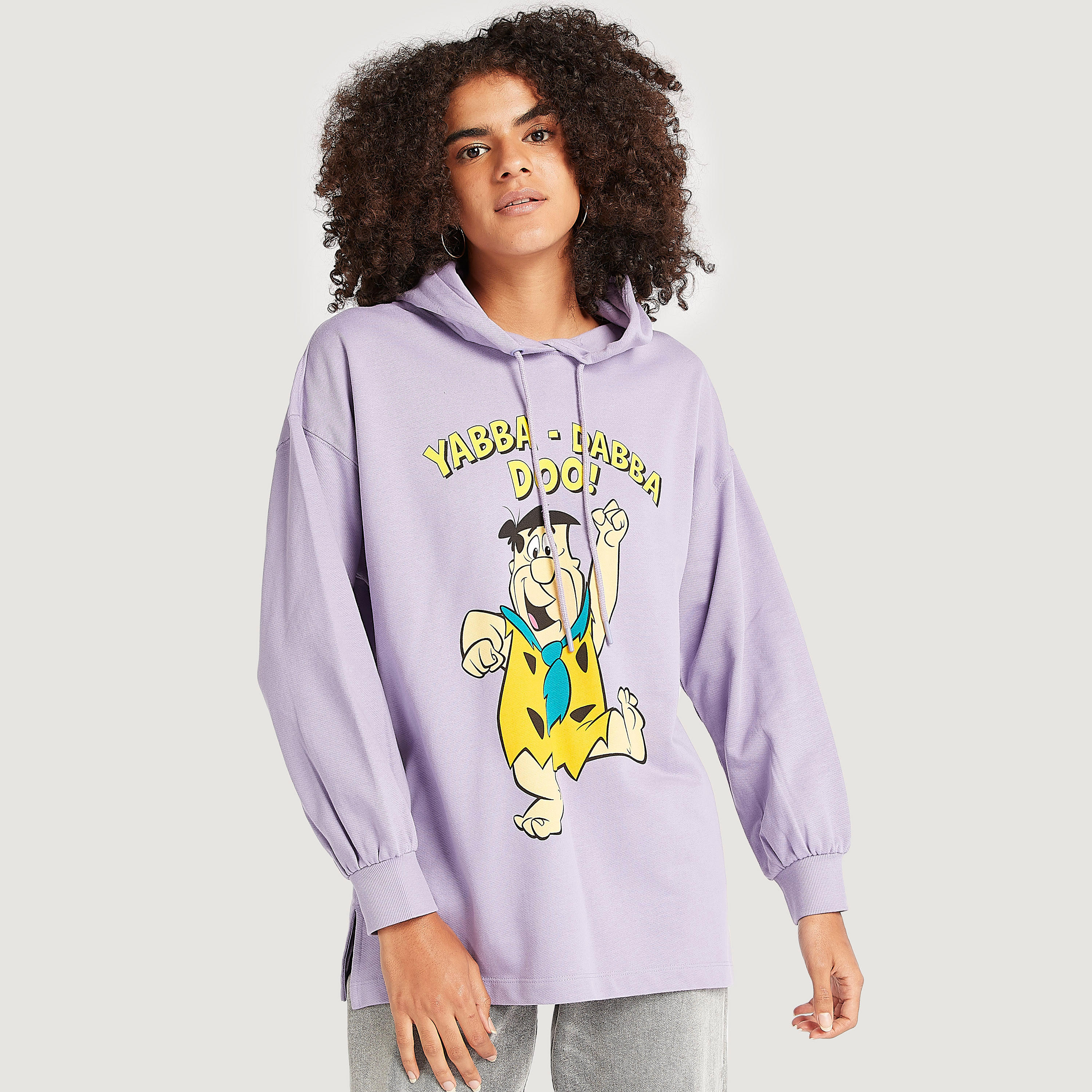 سويت شيرت بقبّعة وأكمام طويلة وطبعات فريد فلنستون-women-winterwear-hoodiesandsweatshirts-hoodies-image-3