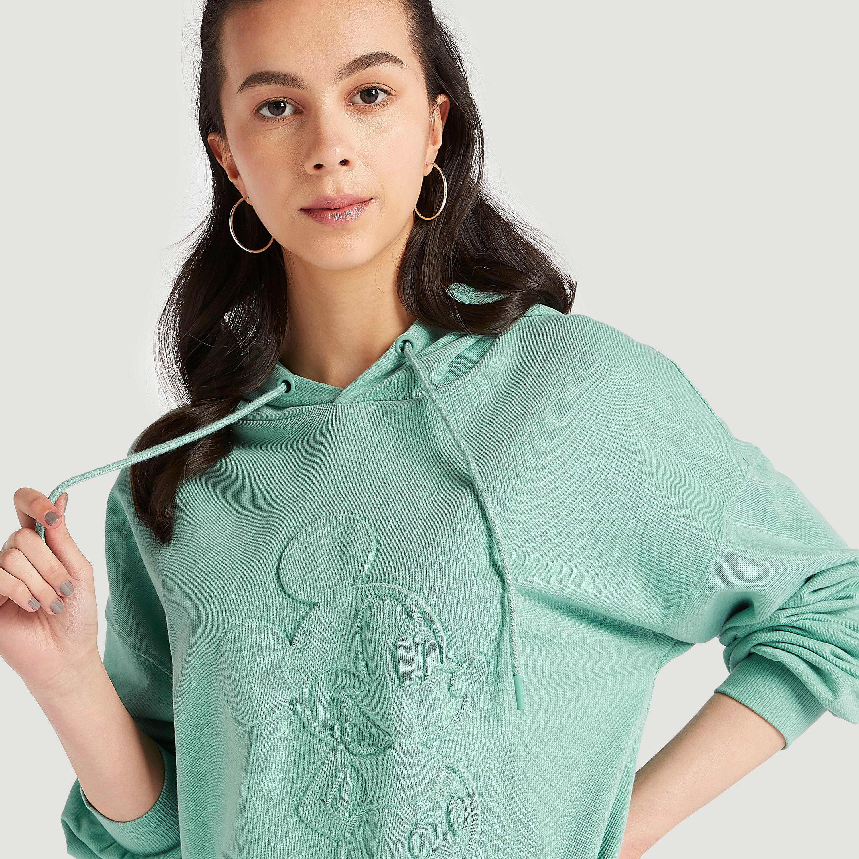 هودي بارز الملمس بأكمام طويلة وطبعات ميكي ماوس-women-winterwear-hoodiesandsweatshirts-hoodies-image-3