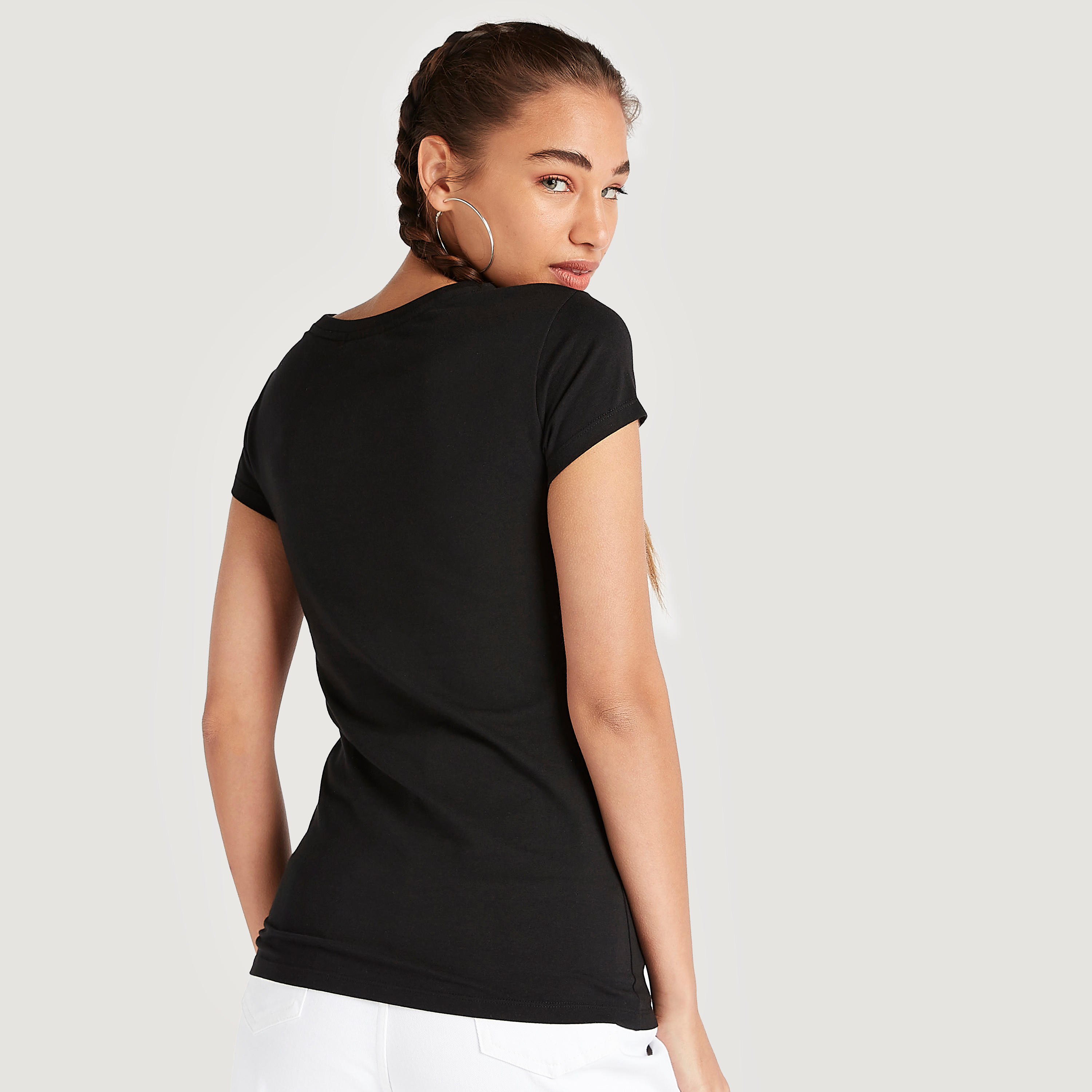 تيشيرت بياقة ضيقة وأكمام كاب وطبعات توم أند جيري-women-clothing-tshirts-image-4