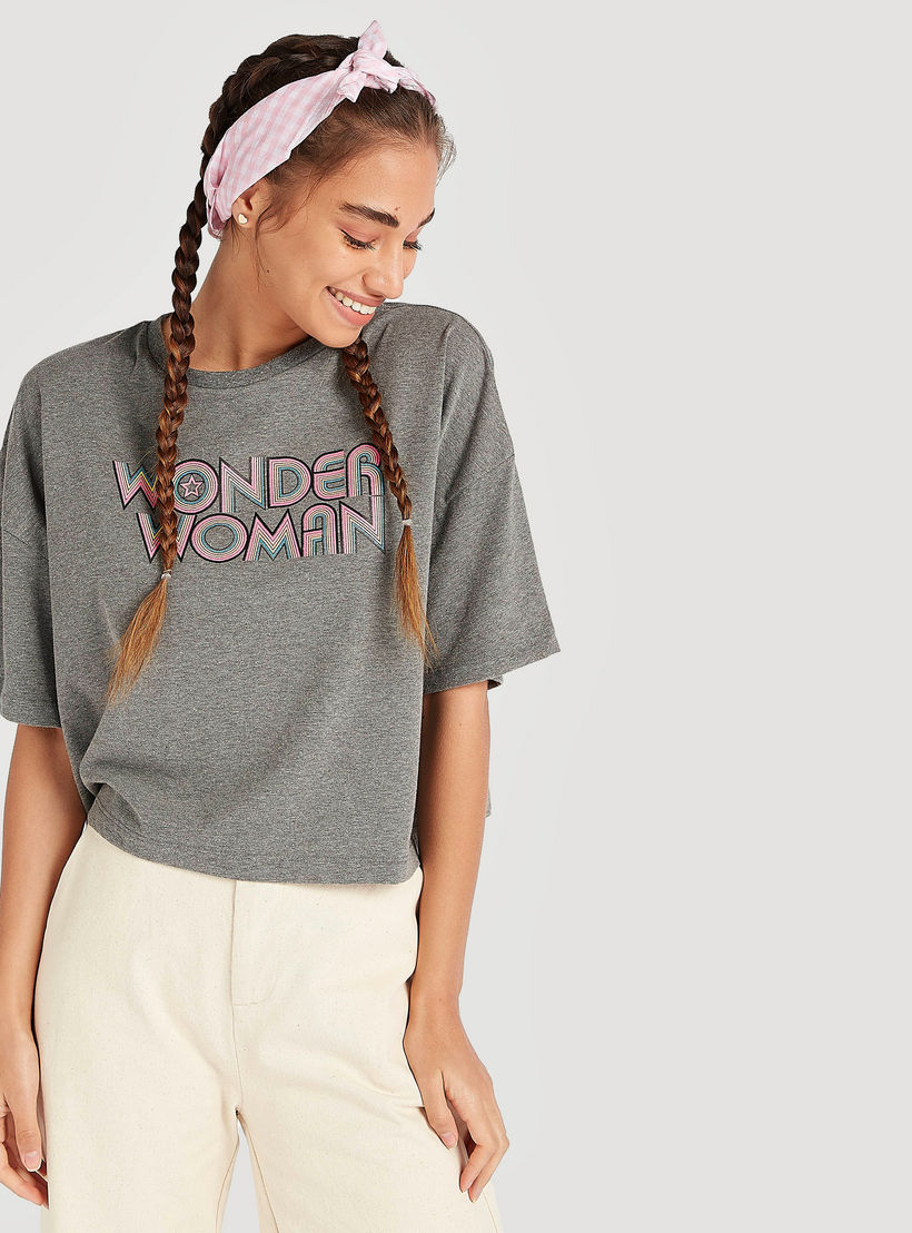 تيشيرت قصير بأكمام قصيرة وطبعات-women-clothing-tshirts-image-1