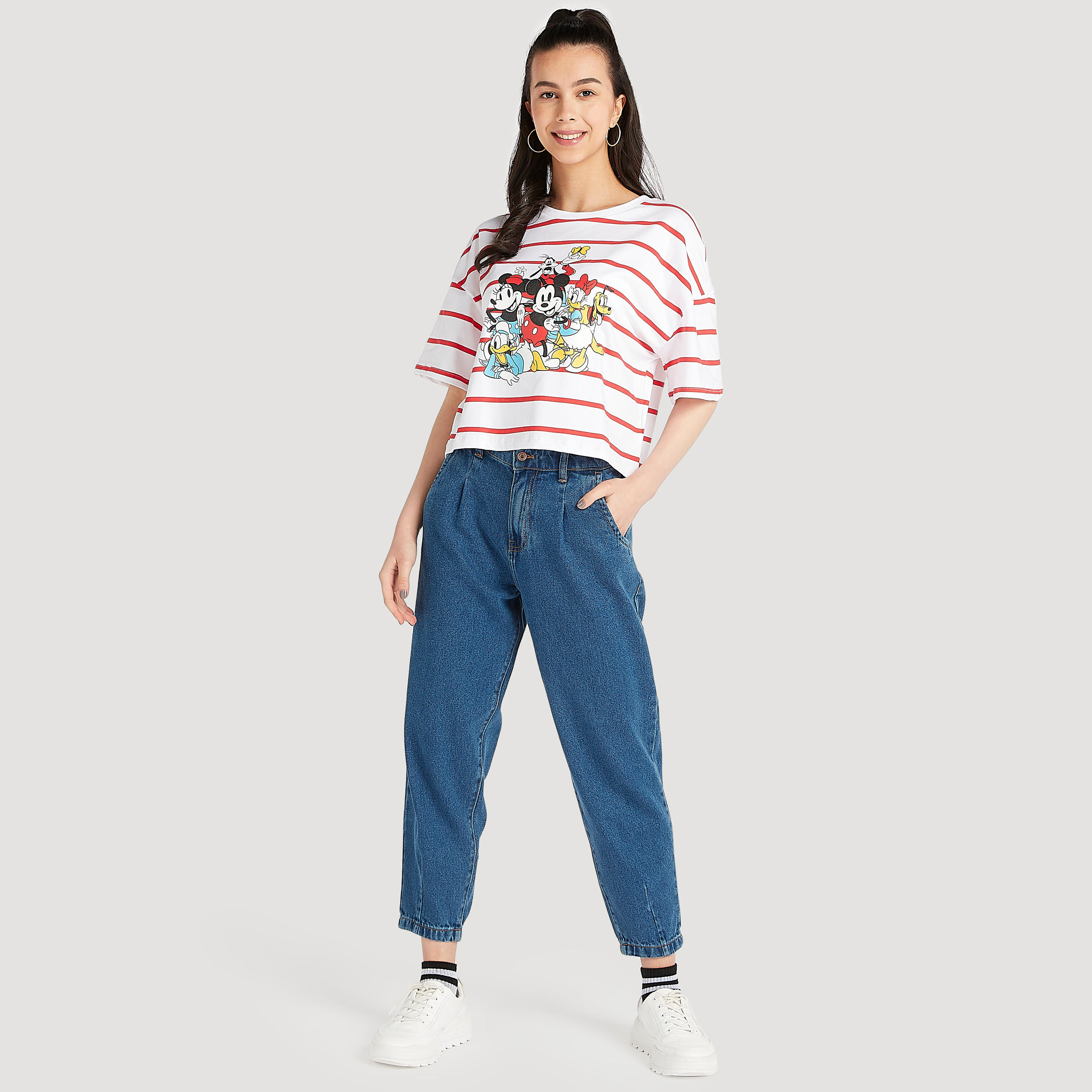 تيشيرت بأكمام قصيرة وطبعات-women-clothing-tshirts-image-2