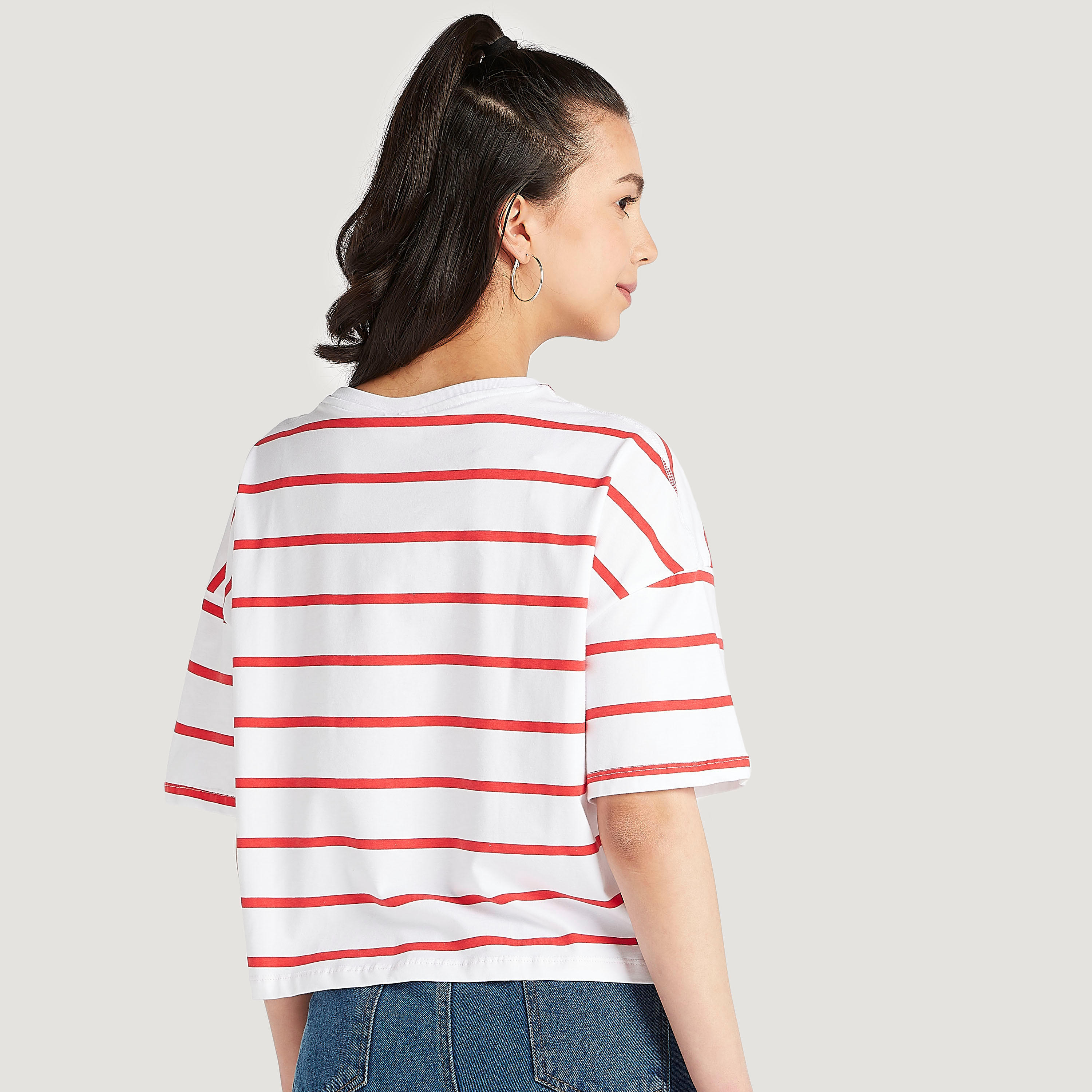 تيشيرت بأكمام قصيرة وطبعات-women-clothing-tshirts-image-4