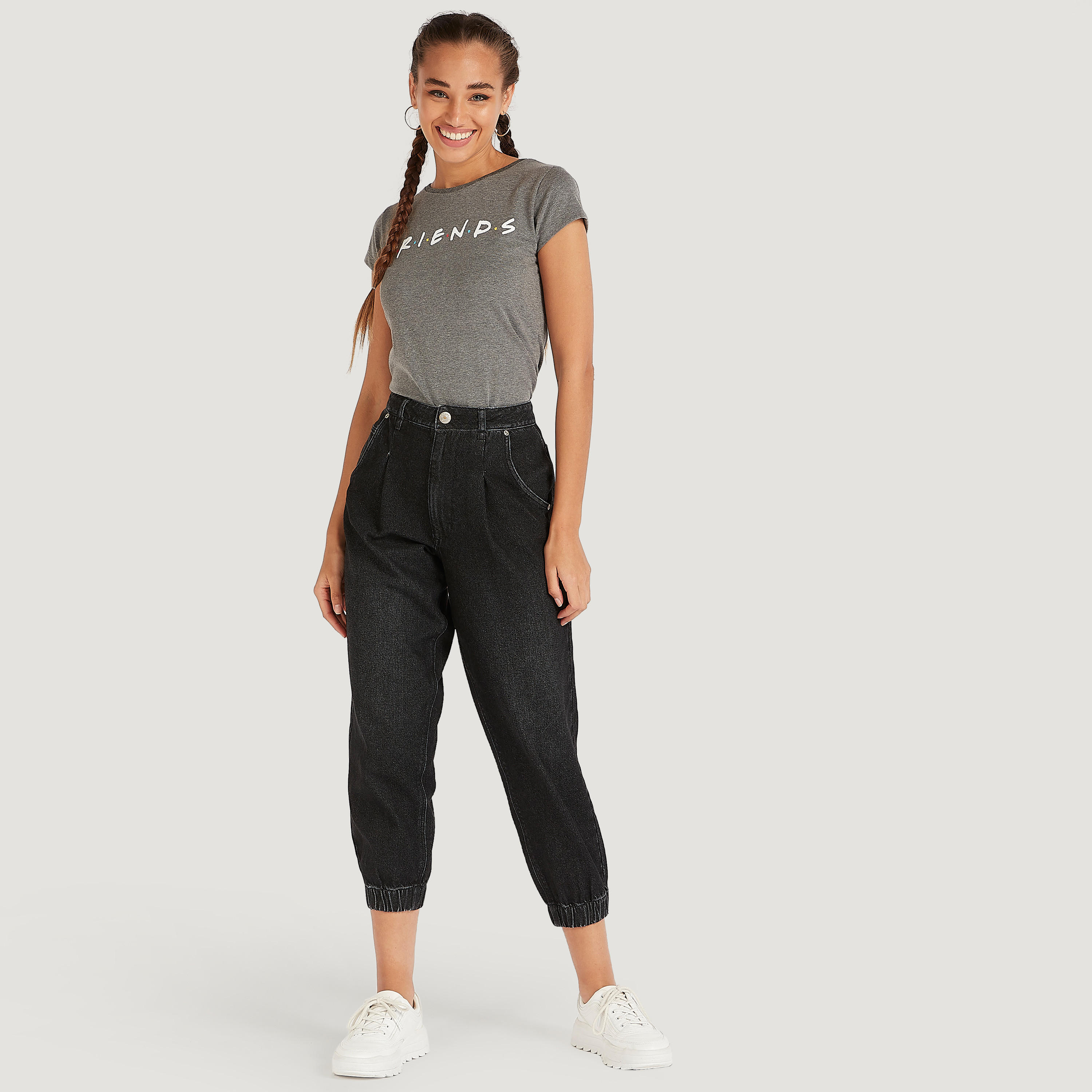 تيشيرت بياقة ضيقة وأكمام كاب وطبعات-women-clothing-tshirts-image-2