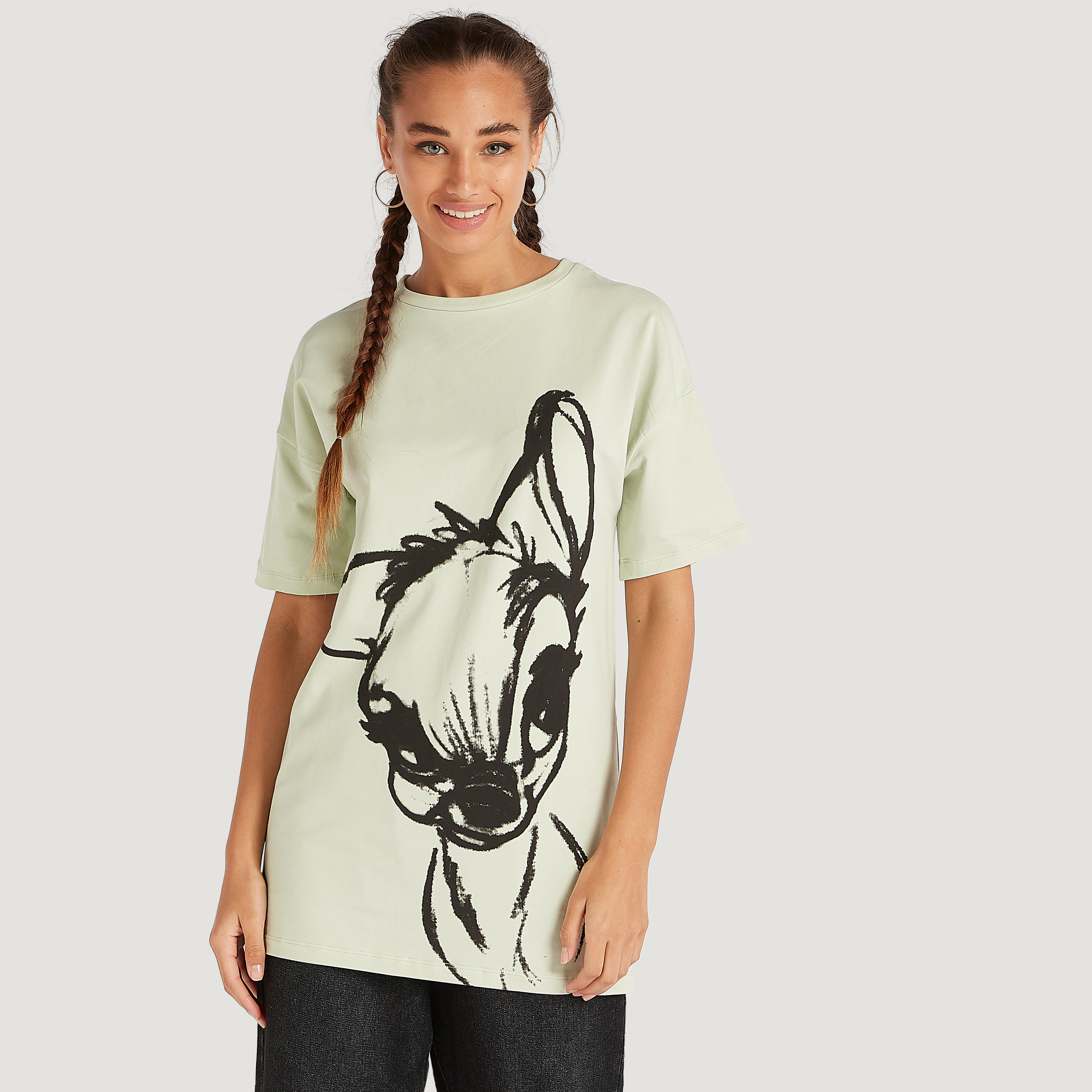 تيشيرت طويل بياقة ضيّقة وأكمام قصيرة وطبعات-women-clothing-tshirts-image-5