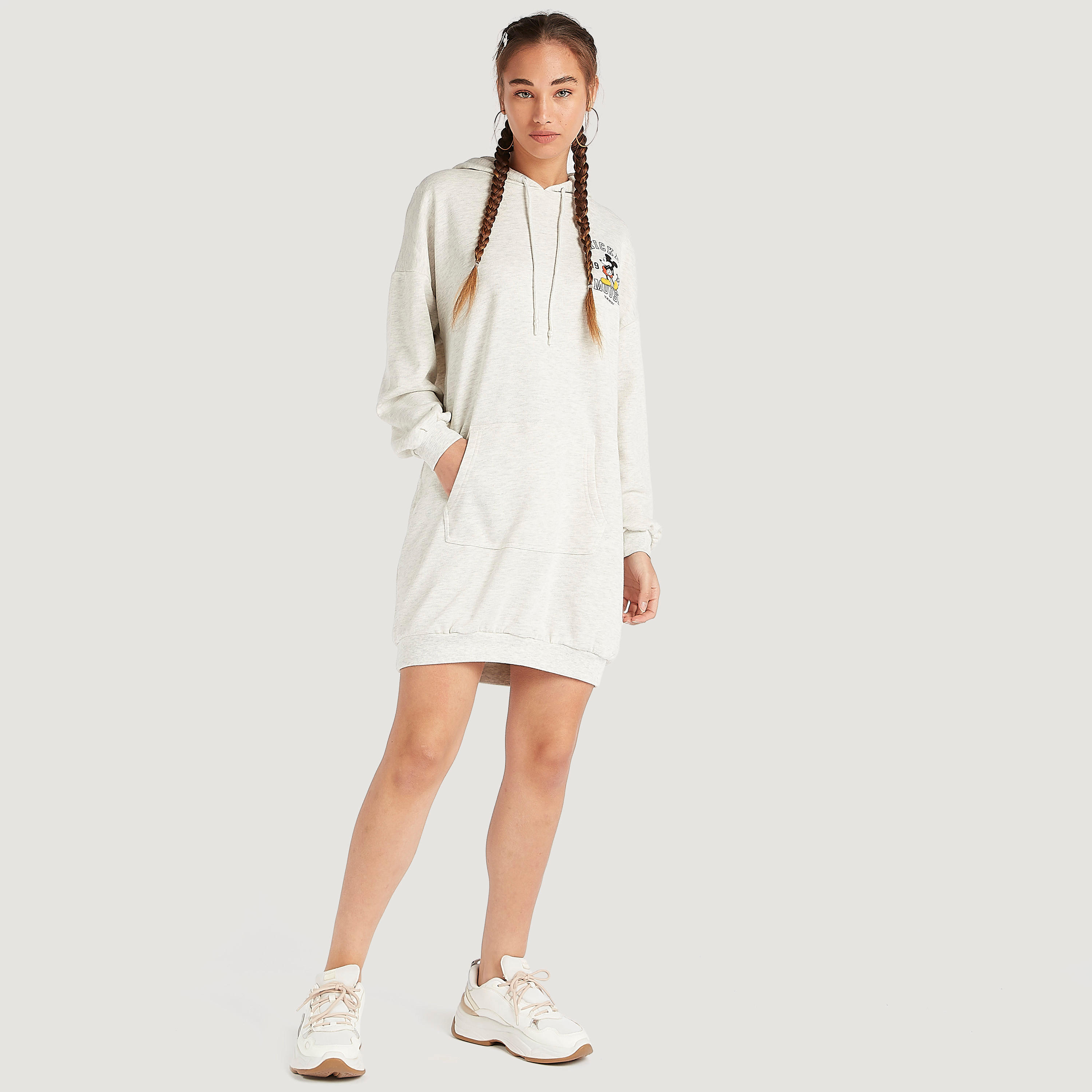 فستان جامبر قصير بطبعات ميكي ماوس وقبّعة-women-clothing-dresses-image-2
