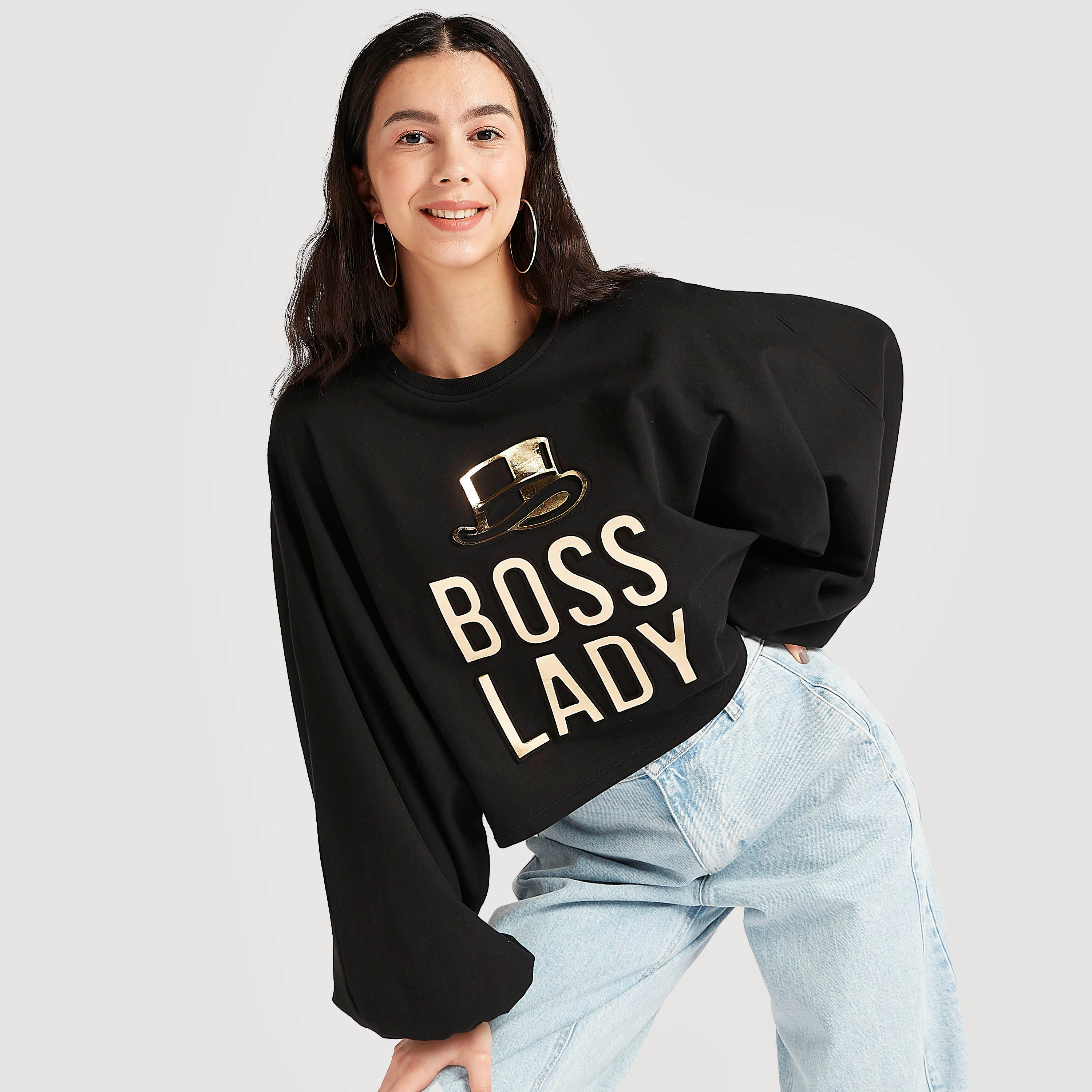 سويت شيرت بياقة ضيقة وأكمام طويلة منفوخة وطبعات-women-winterwear-hoodiesandsweatshirts-sweatshirts-image-1