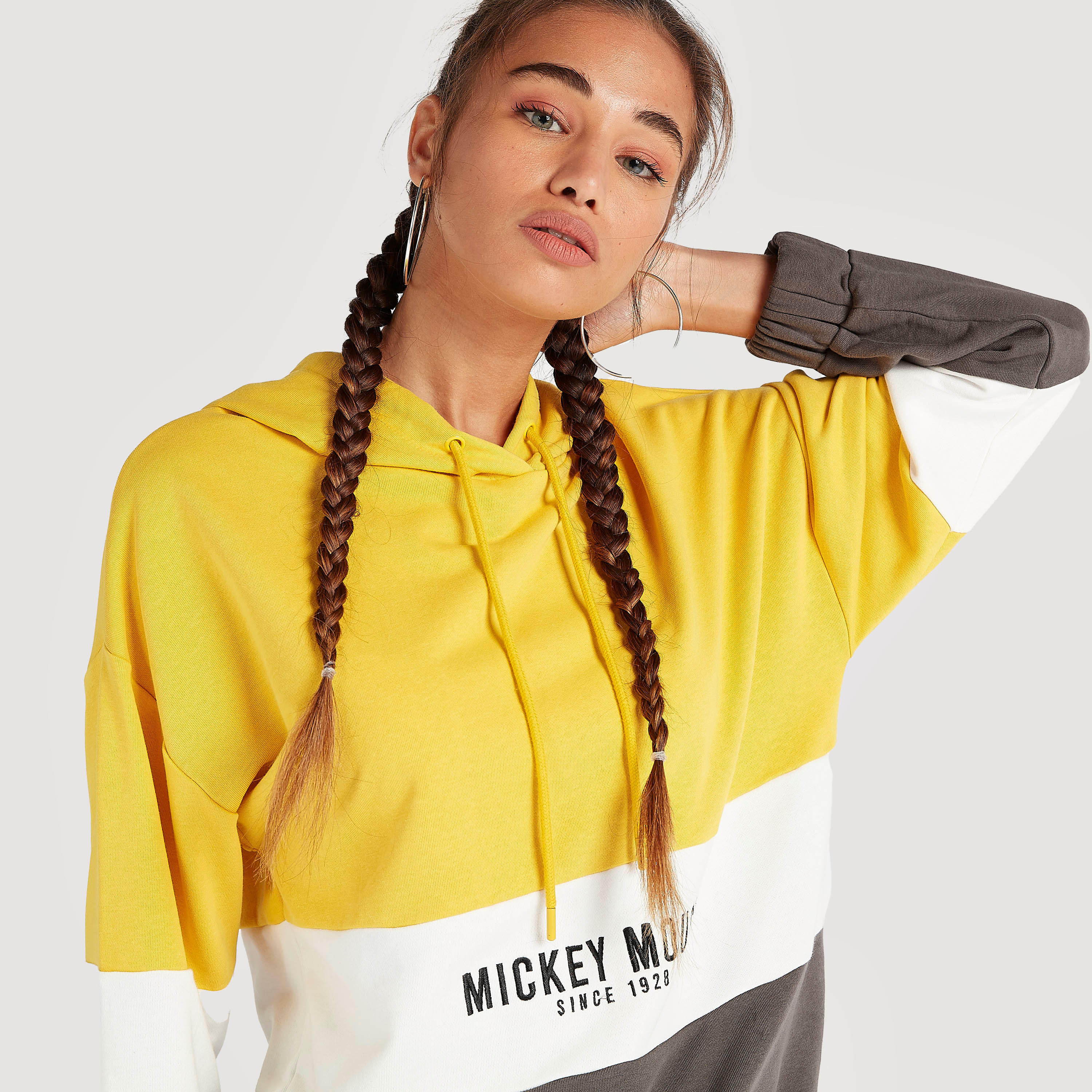 سويت شيرت بأكمام طويلة وقبعة وطبعات ميكي ماوس-women-winterwear-hoodiesandsweatshirts-sweatshirts-image-3