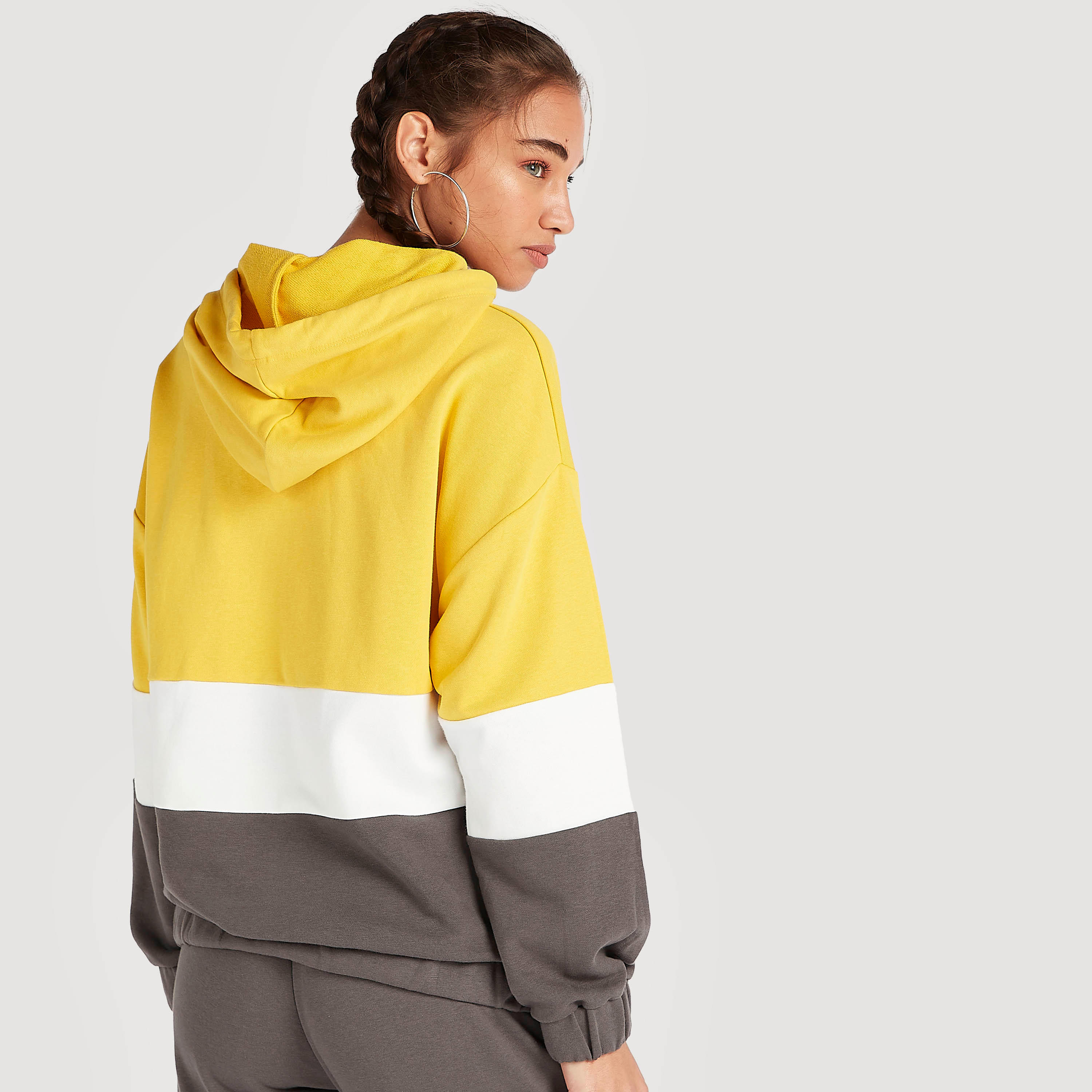 سويت شيرت بأكمام طويلة وقبعة وطبعات ميكي ماوس-women-winterwear-hoodiesandsweatshirts-sweatshirts-image-4