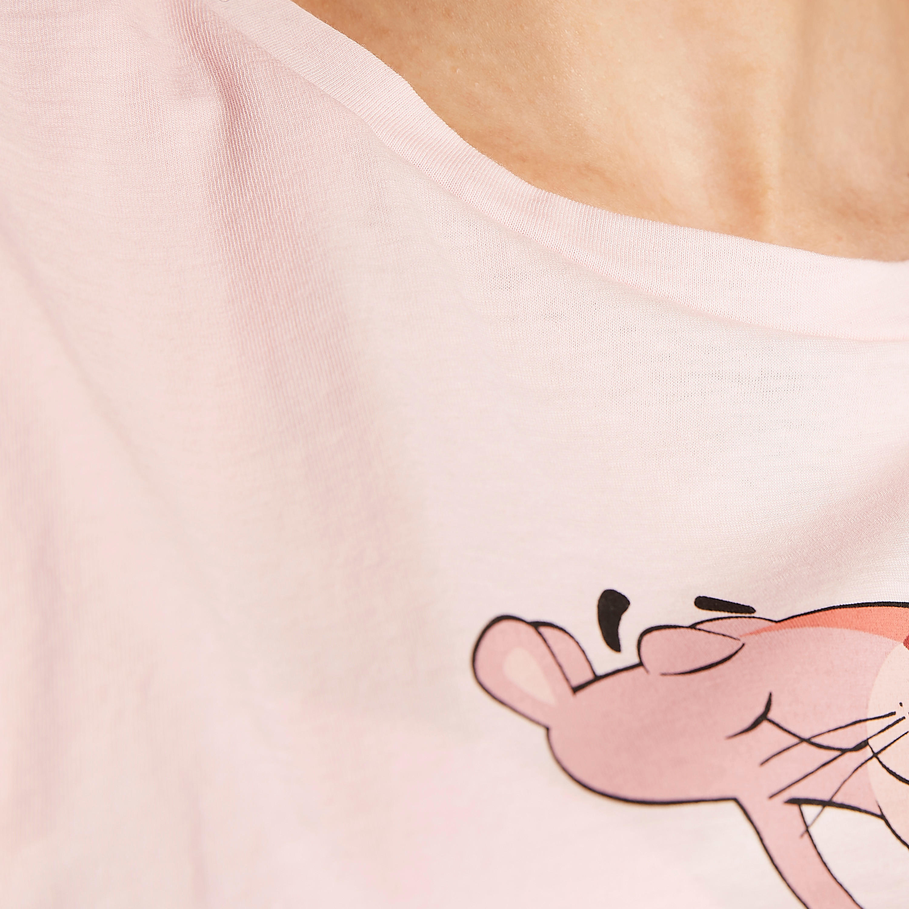 تيشيرت مبطن بدون أكمام وياقة ضيقة وطبعات بينك بانثر-women-clothing-tshirts-image-6
