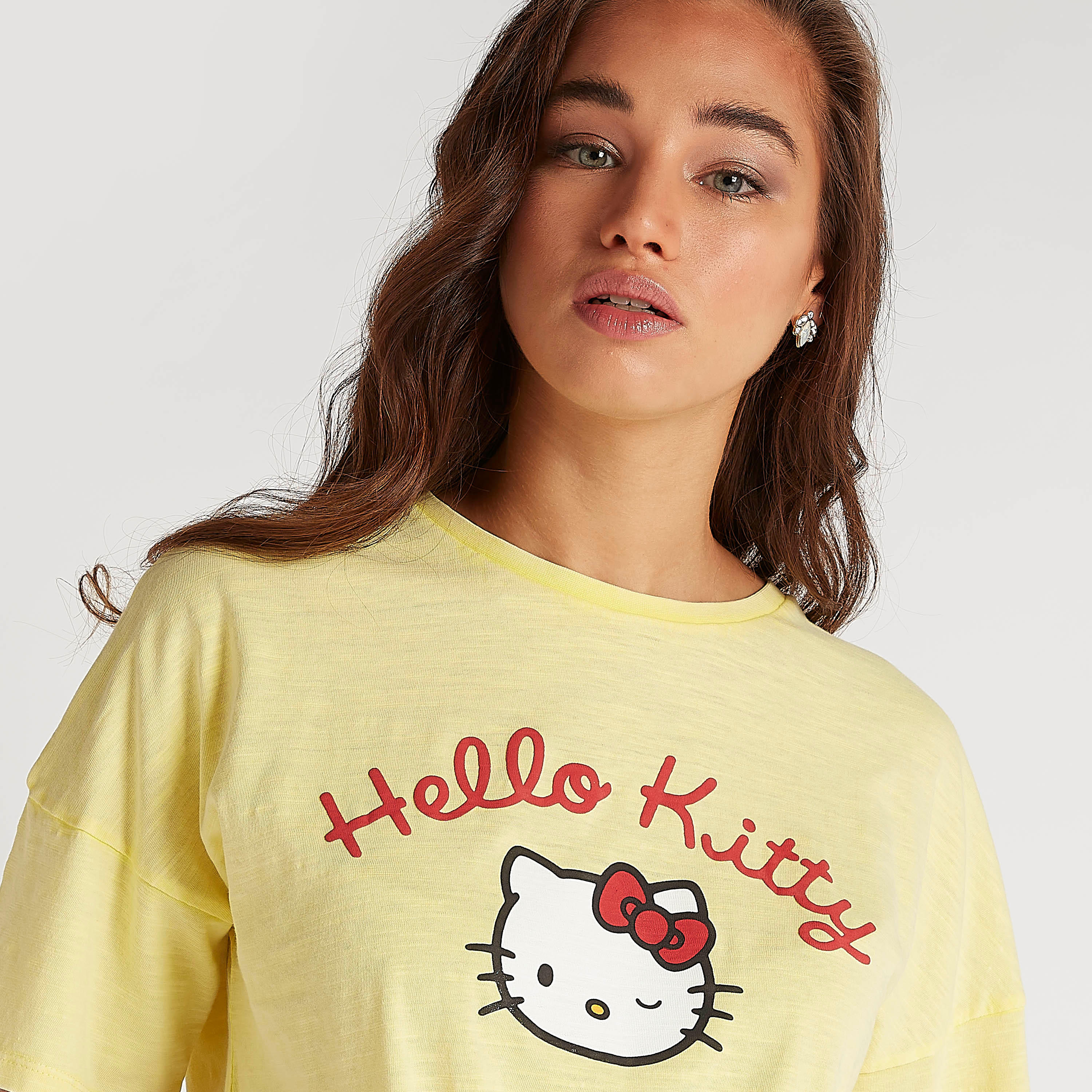 تيشيرت قصير بأربطة وطبعات هالو كيتي-women-clothing-tshirts-image-3