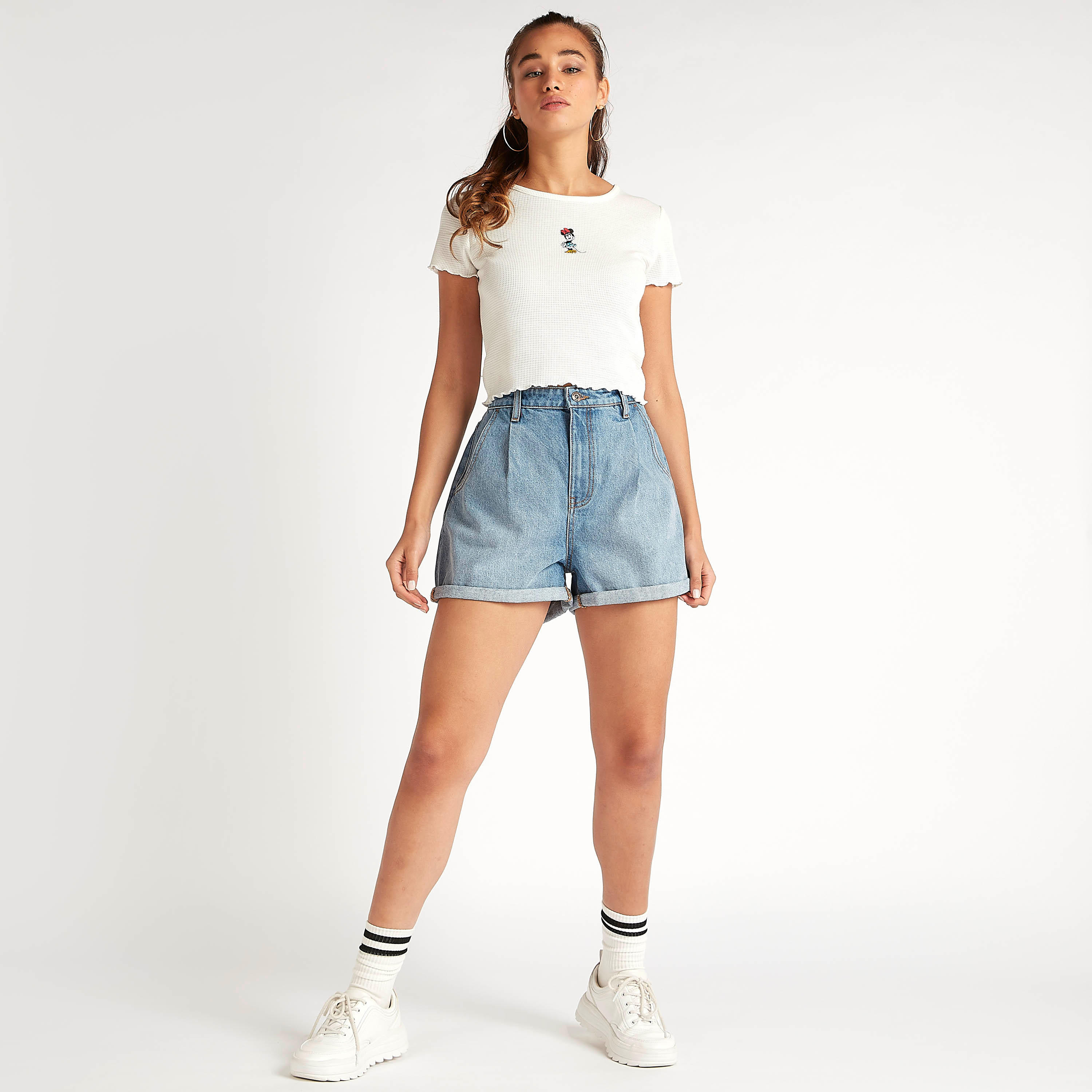 تيشيرت قصير بتطريز ميني ماوس وأكمام كاب-women-clothing-tshirts-image-1